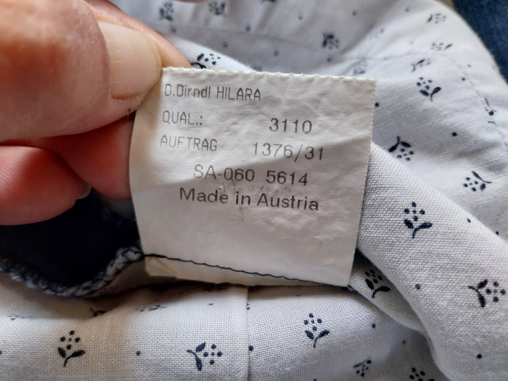 Vintage Austrian Dirndl Dress — Salzburger Trachtenecht