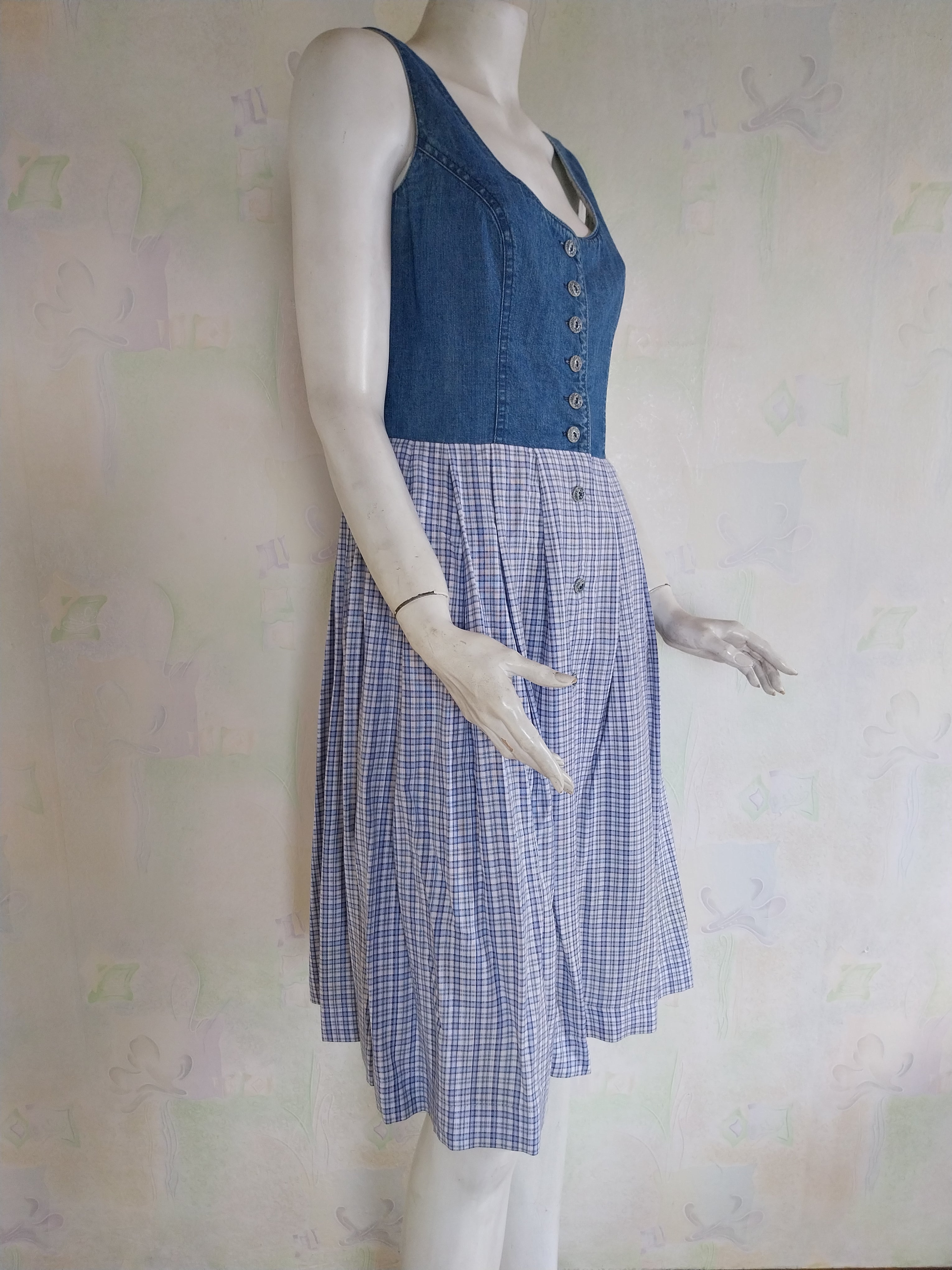 Vintage Austrian Dirndl Dress — Salzburger Trachtenecht