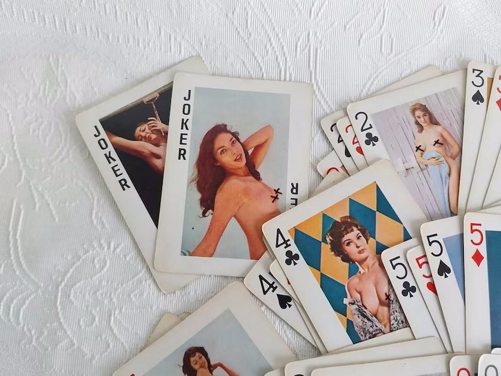 Retro playing cards with pin-up motifs, 70s, 54 cards
