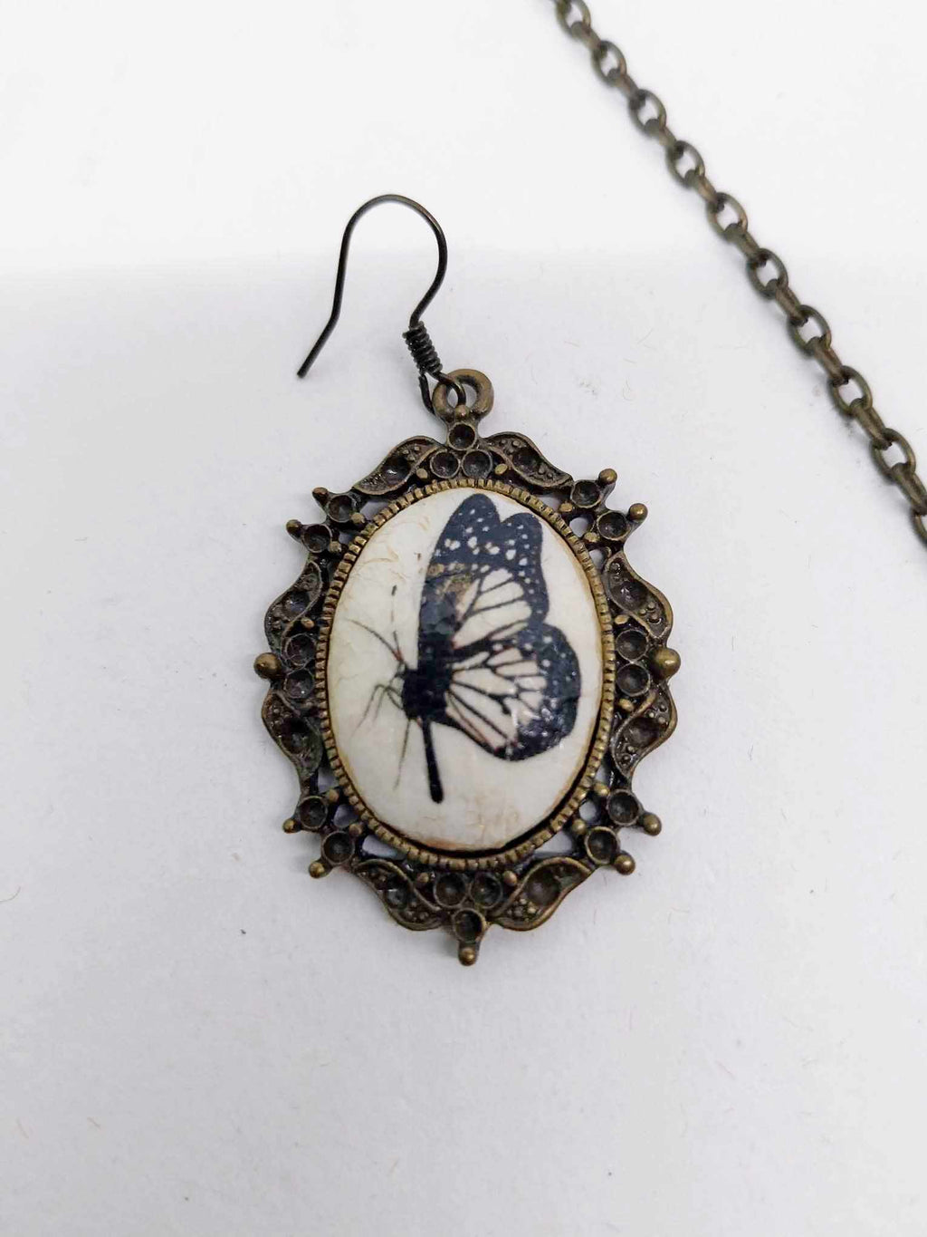 Antique Butterfly Jewelry Set — Necklace & Earrings