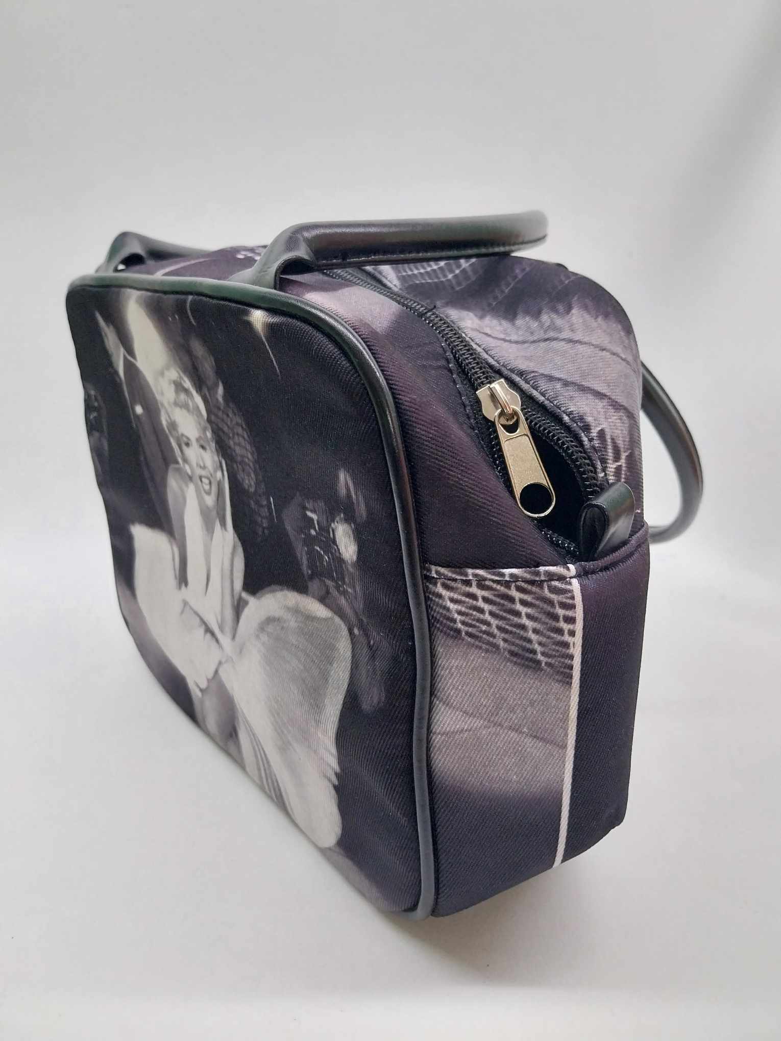 Marilyn Monroe Photo Print Handbag – Seven Year Itch Scene, Black & White