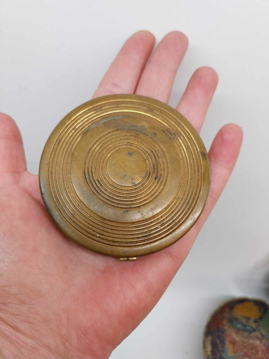 Vintage Brass Powder Compact with Mirror — Noble Patina