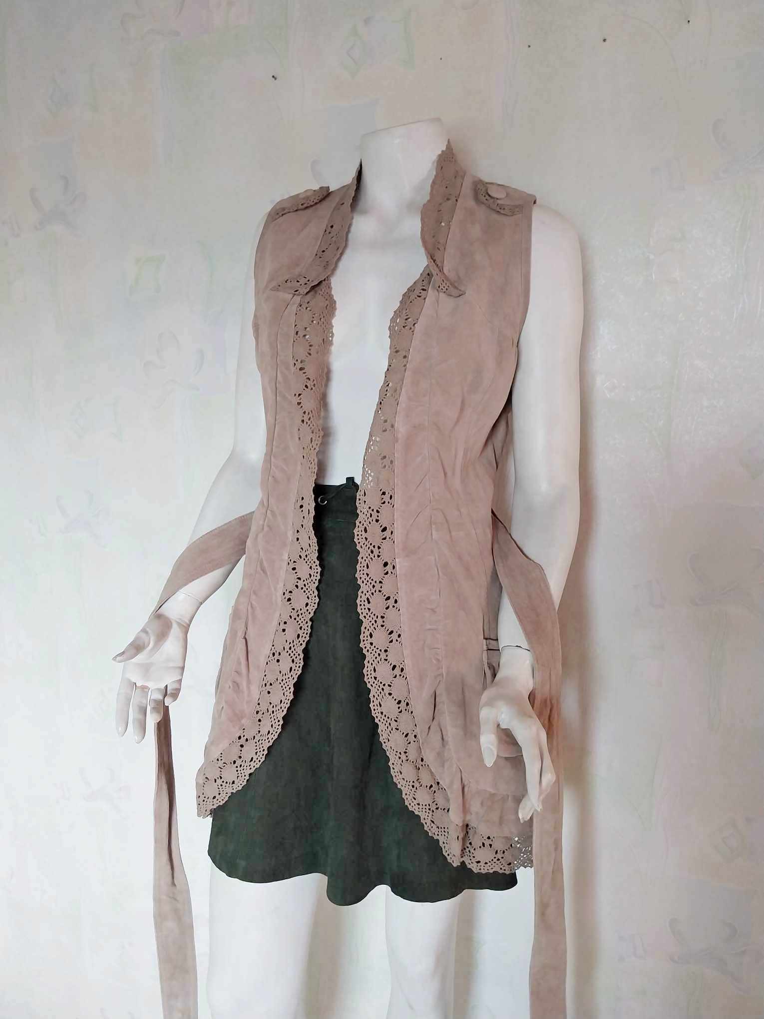 Vintage suede vest from France, from the 80s, decorated with crocheted lace