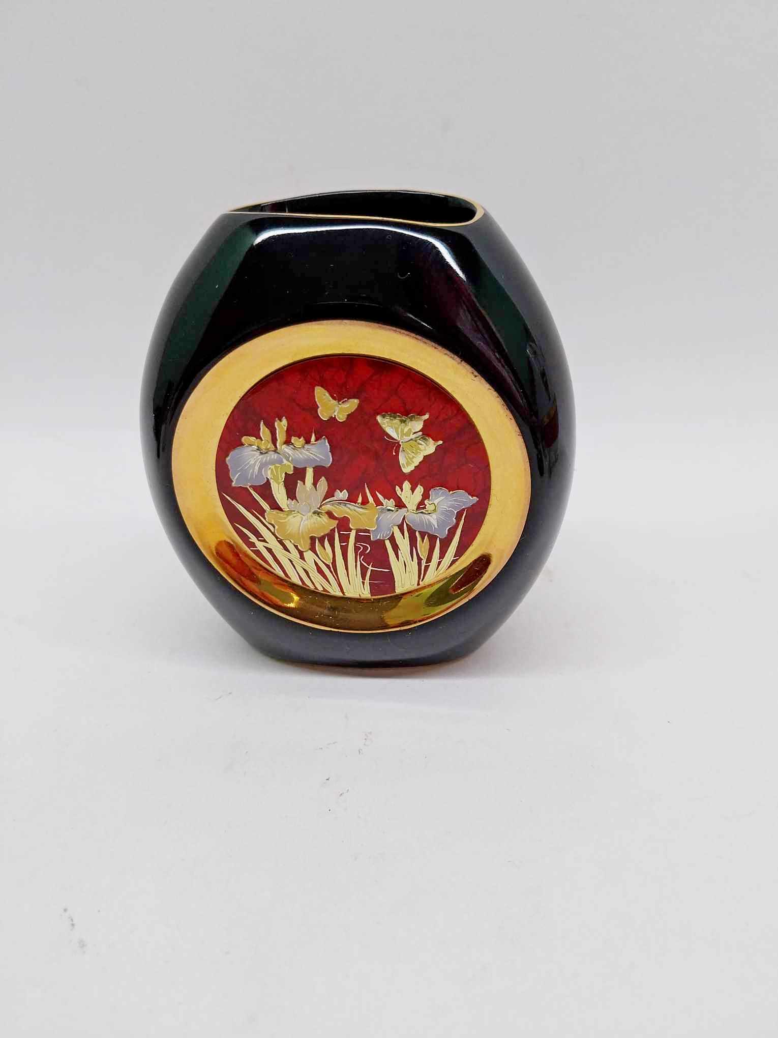 Japanese Chokin Porcelain Vase — 24K Gold Edged