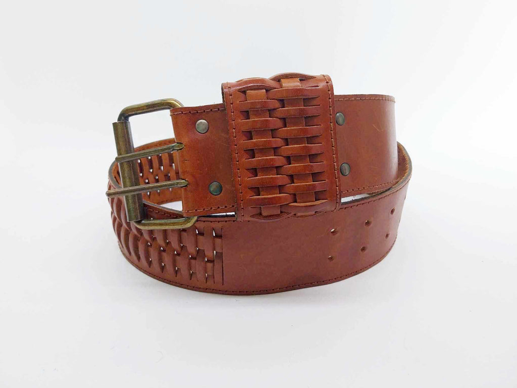 Vintage Wide Leather Belt – Roccobarocco Italy, Woven Detail & Double Prong Buckle