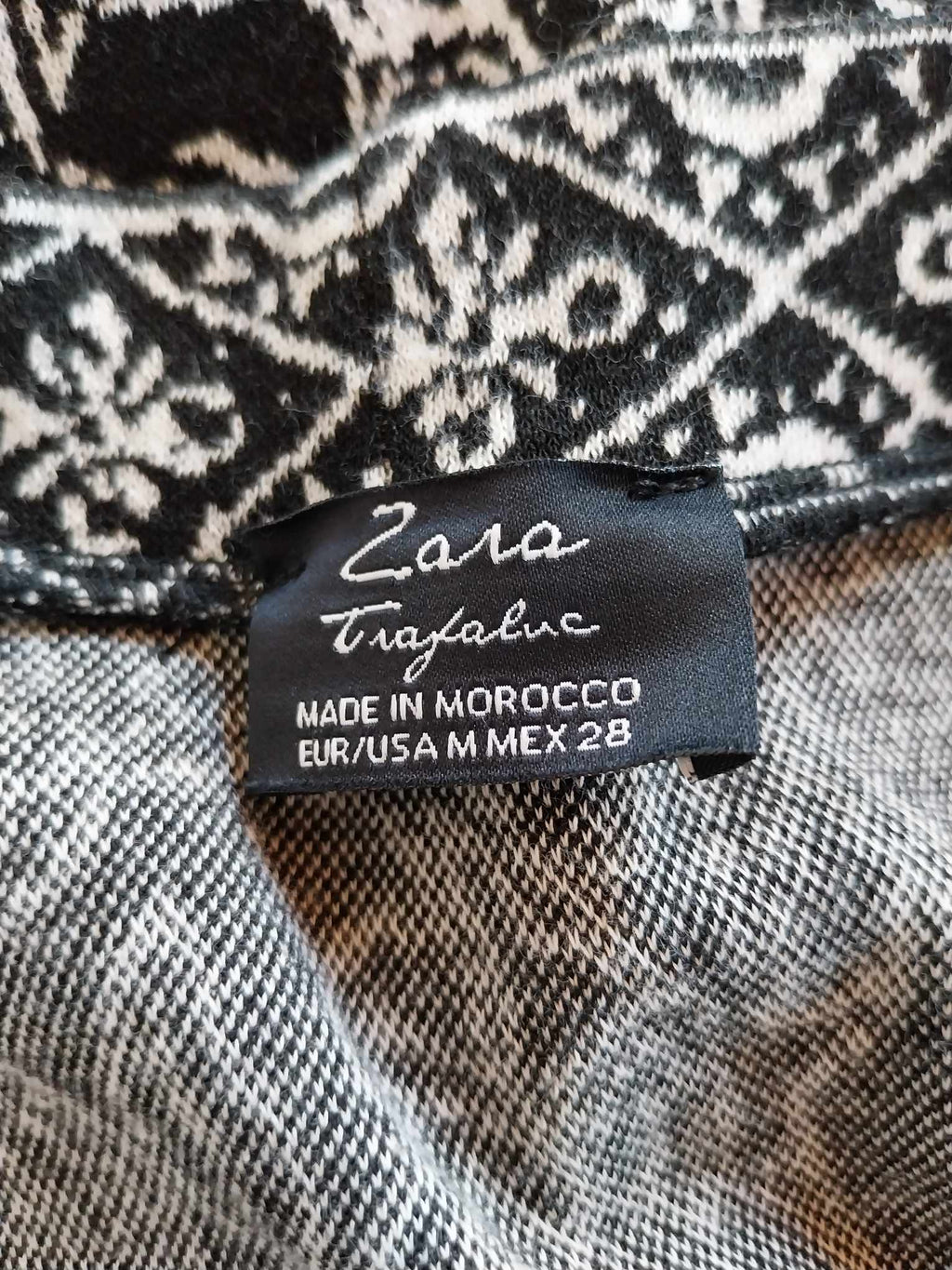 Vintage Moroccan Long Cardigan — Black & White arabesque floral pattern