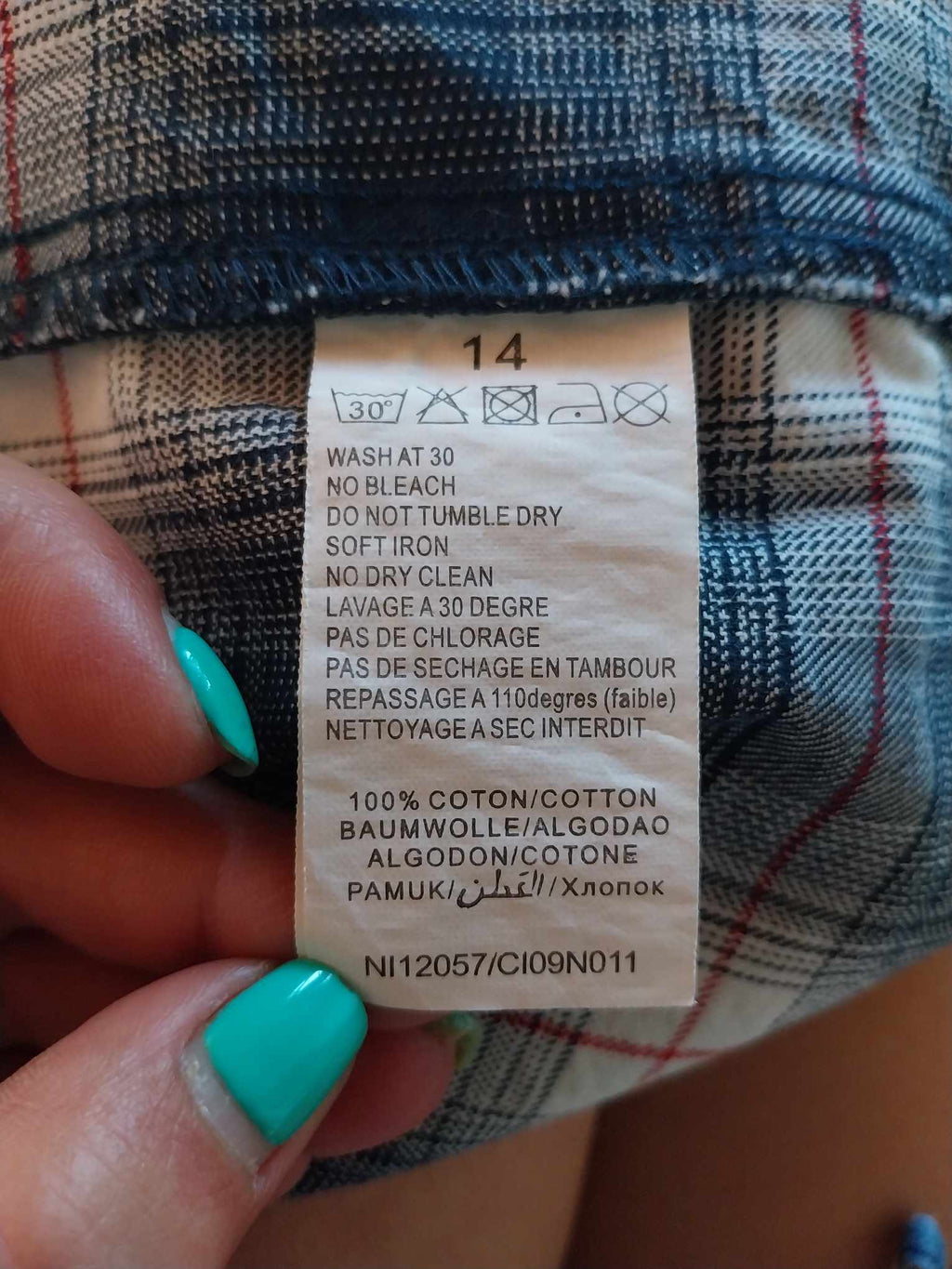 Care label 100% cotton wash at 30 no bleach
