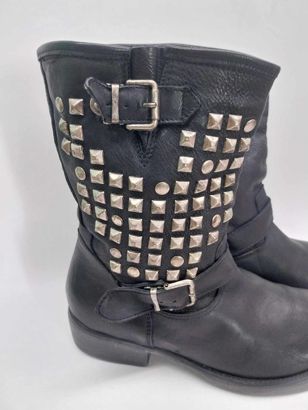 Lavorazione Artigianale Italian Studded Leather Biker Boots