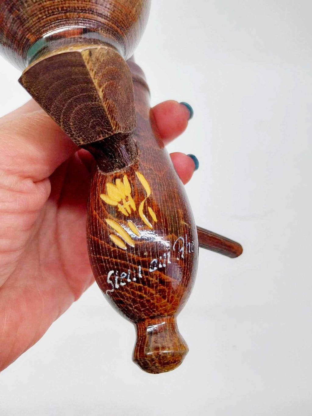 Vintage Carved Wooden Pipe with Stand – Stein am Rhein Souvenir