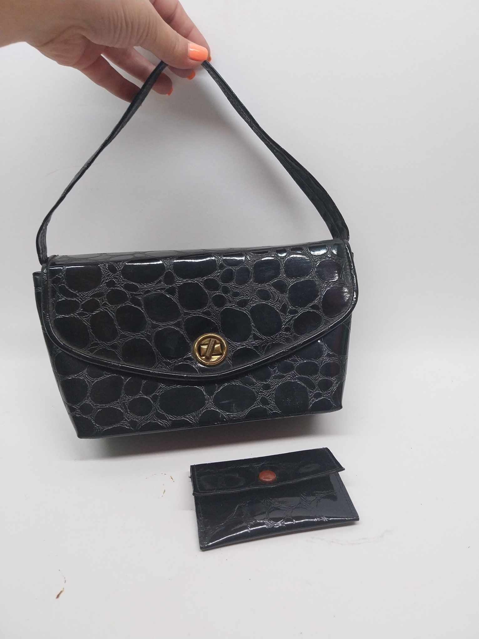 Vintage Black Embossed Handbag & Wallet Set, Retro Accessories for Her