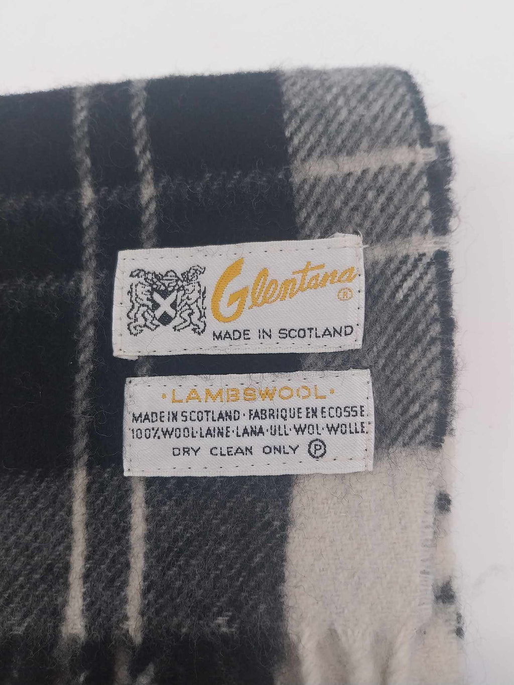 Vintage Glentana Lambswool Scarf – Black & Cream Tartan, Made in Scotland
