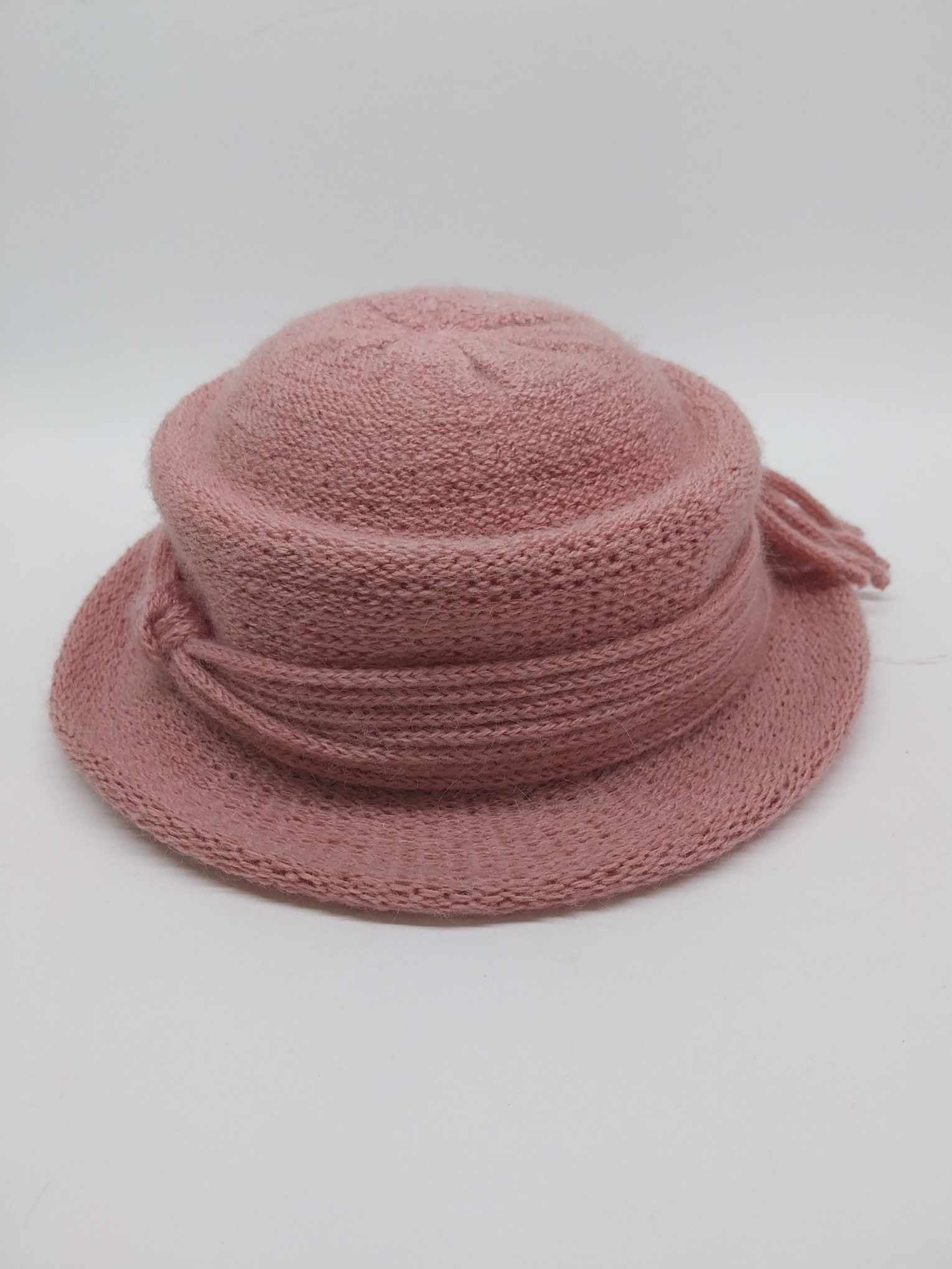 Vintage Blush Pink Knitted Cloche Hat – Women's spring - fall hat