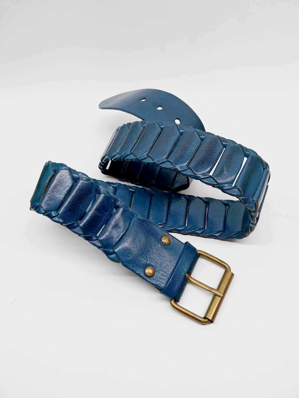 Vintage Wide Blue Leather Belt – Woven Detail, Brass Buckle