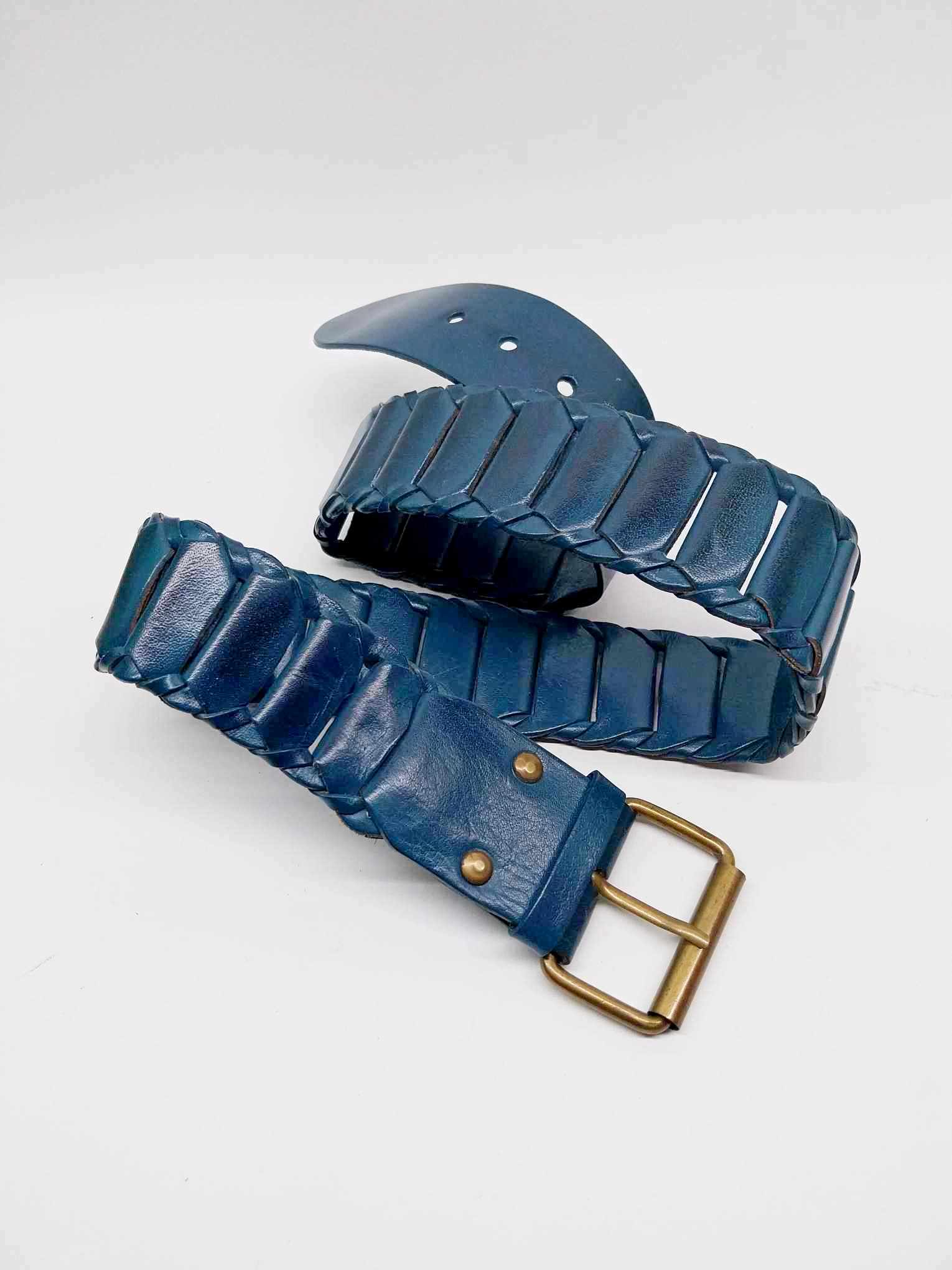 Vintage Wide Blue Leather Belt – Woven Detail, Brass Buckle