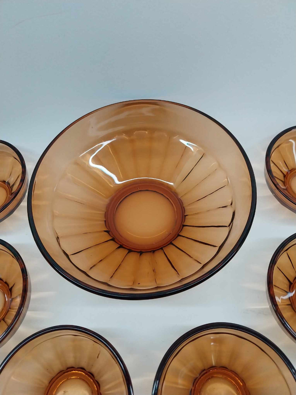Bulgarian Amber Glass Bowl Set – 1980s Vintage, 7 pcs