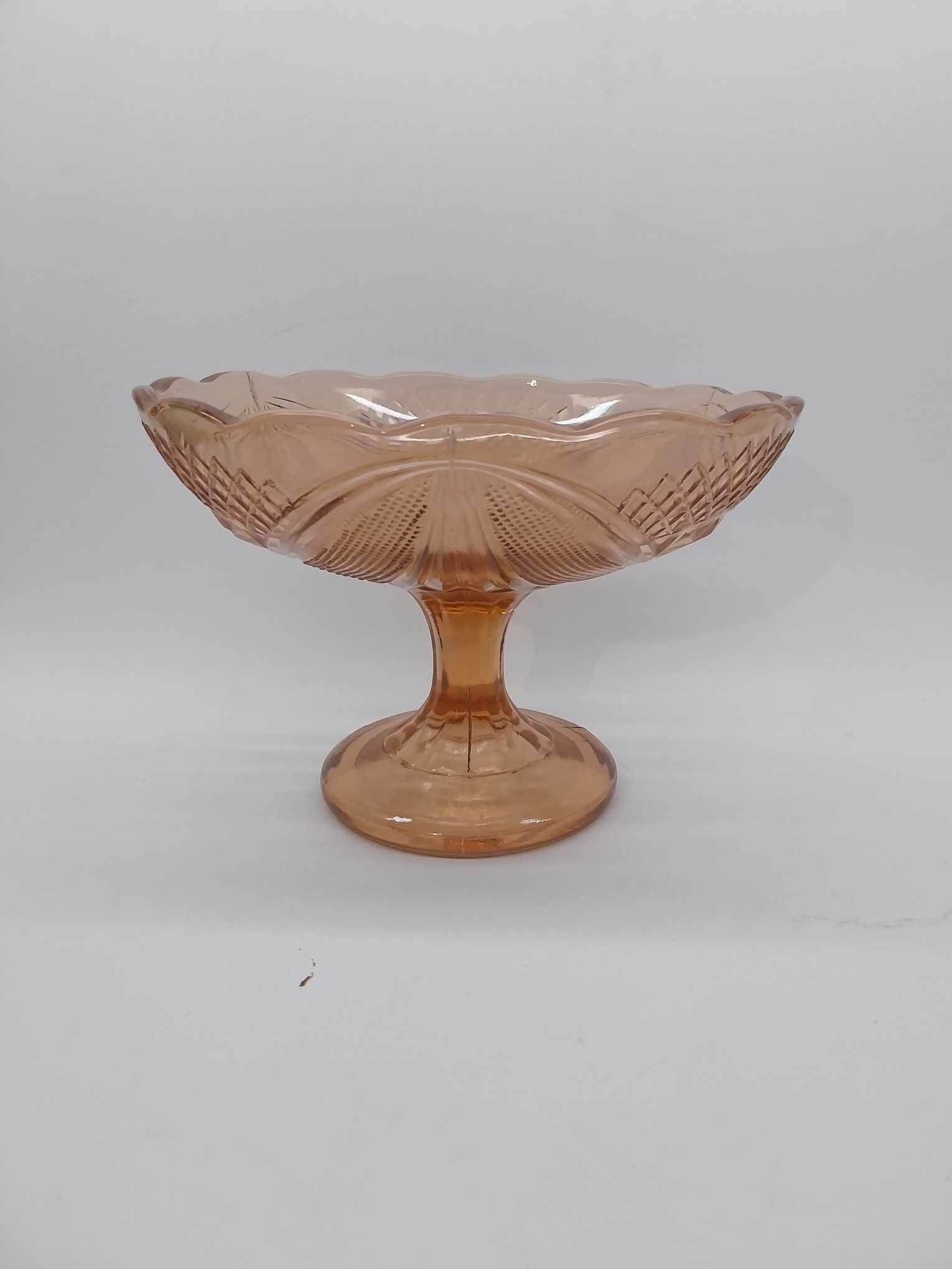 Vintage Pressed Glass Fruit Bowl — Peach Pink with Diamond Pattern