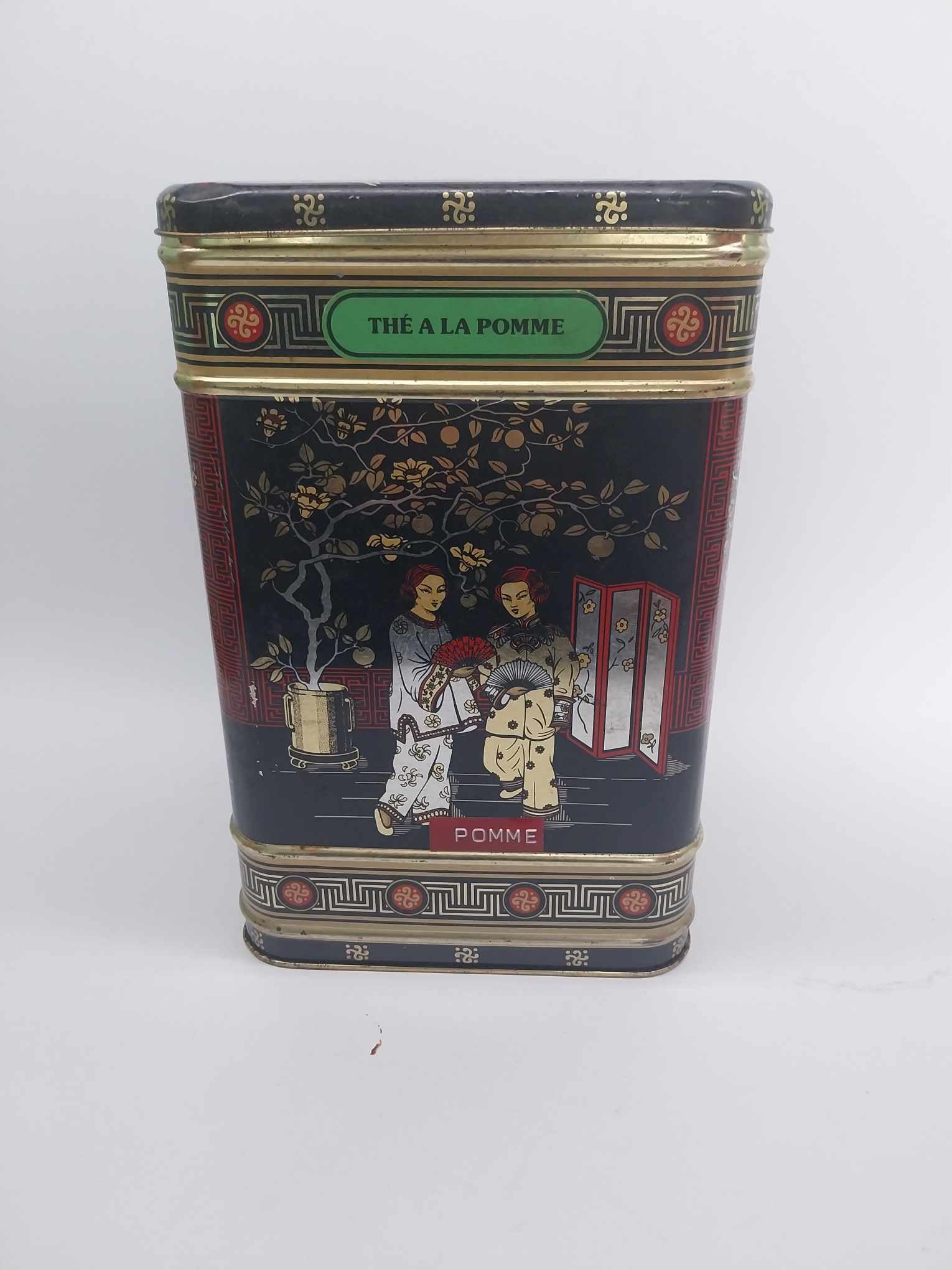 Vintage Collectible Tin – Oriental Design, Made in England