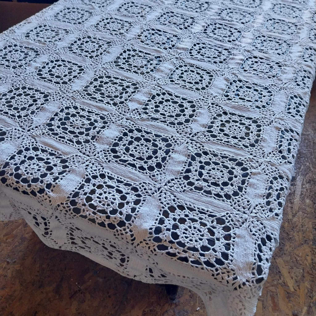 Vintage hand crocheted tablecloth, White rectangular tablecloth