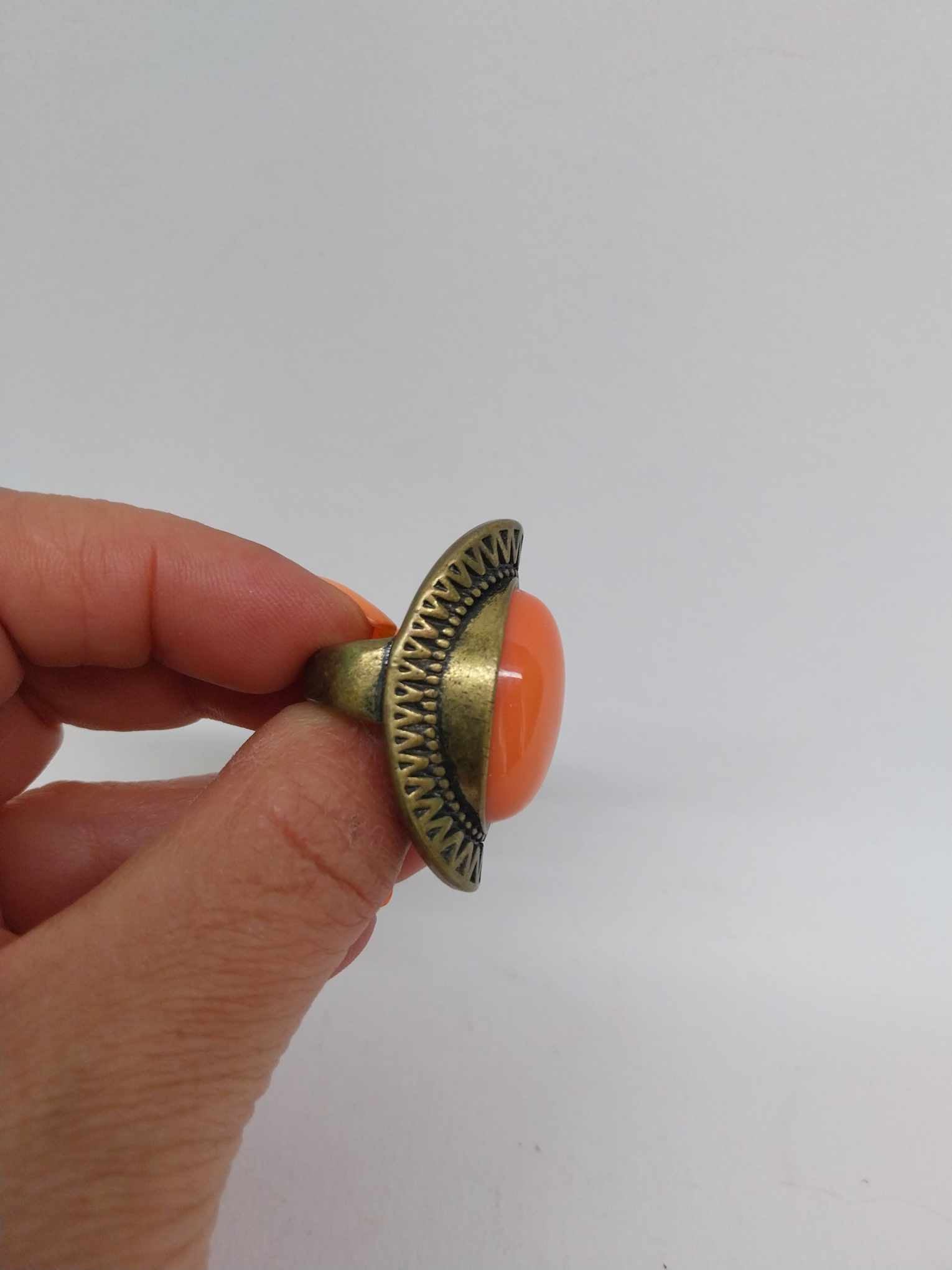 Vintage Coral Cabochon Statement Ring — Antique Bronze Setting