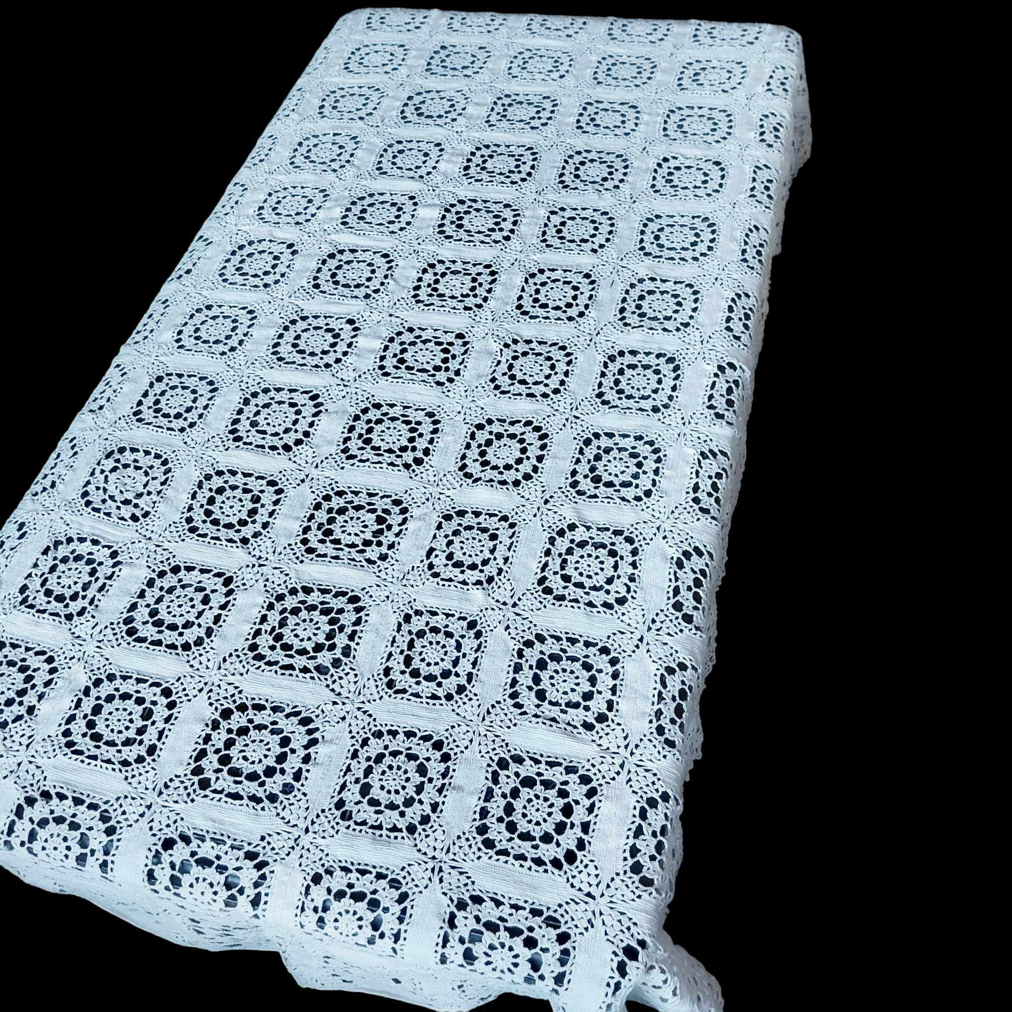 Vintage hand crocheted tablecloth, White rectangular tablecloth