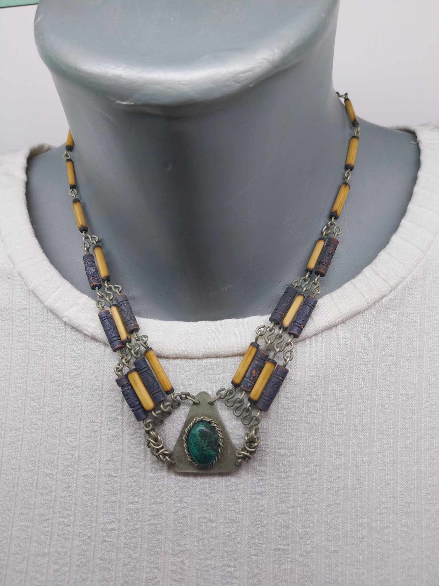 Unique antique necklace with green malachite