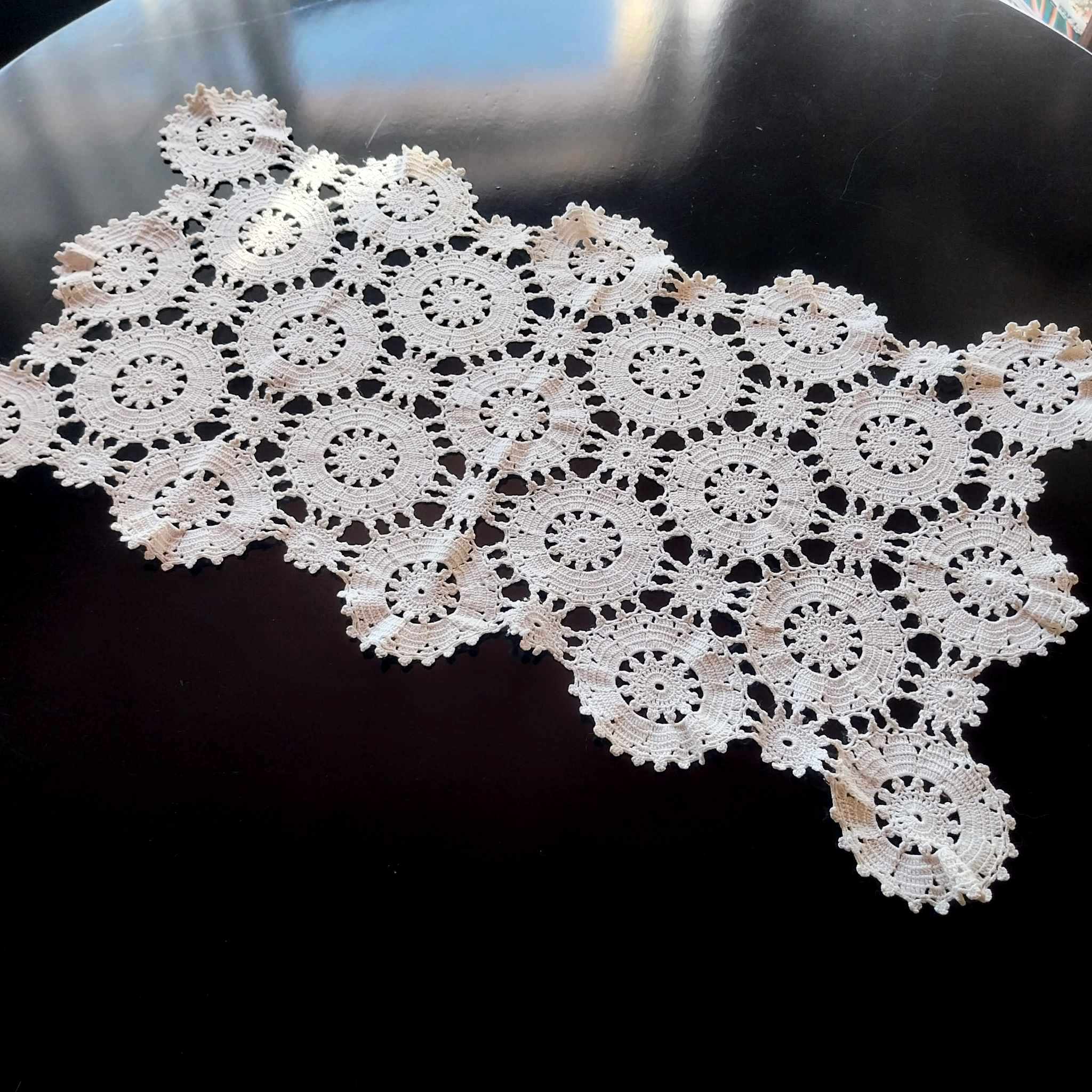 Vintage Hand-Crocheted Lace Table Runner — White Circular Motif Doily Mat