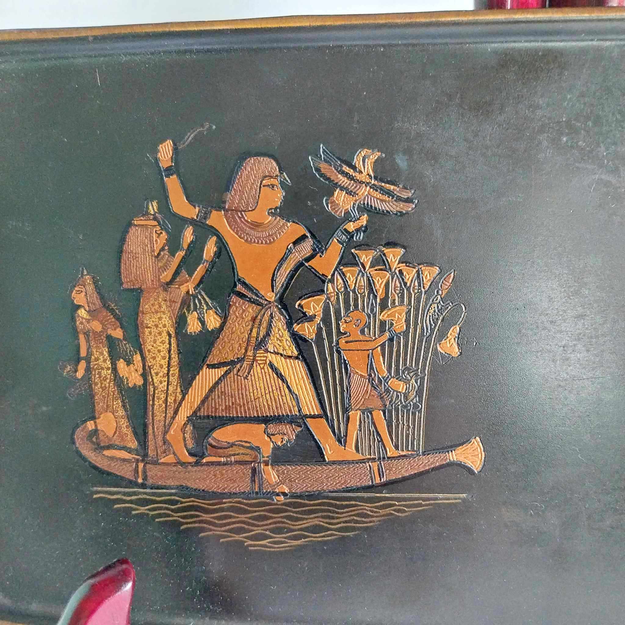 Vintage Egyptian Wall Plaque – Tutankhamun Mask & Pharaoh on the Nile, Black & Gold