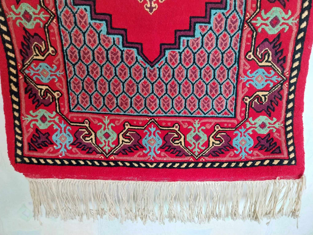 Vintage Tunisian Wool Wall Rug — Geometric Medallion, 1988