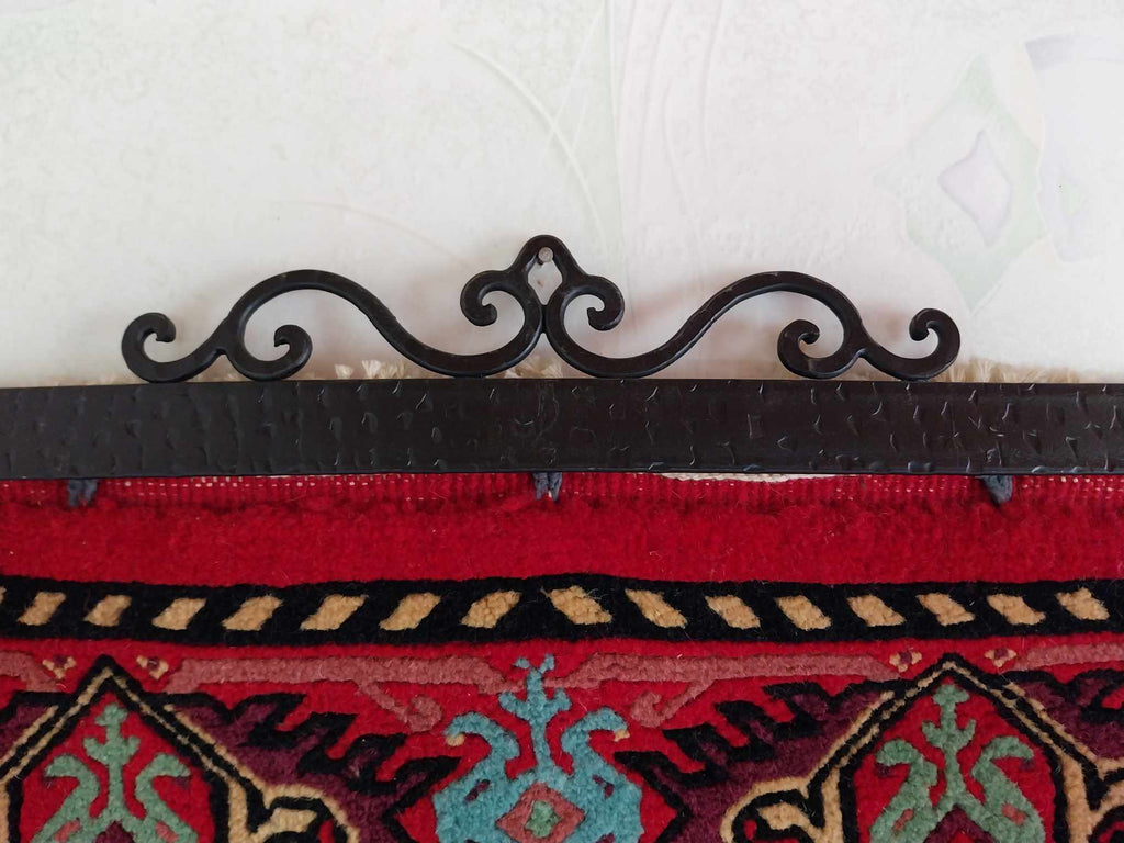 Vintage Tunisian Wool Wall Rug — Geometric Medallion, 1988