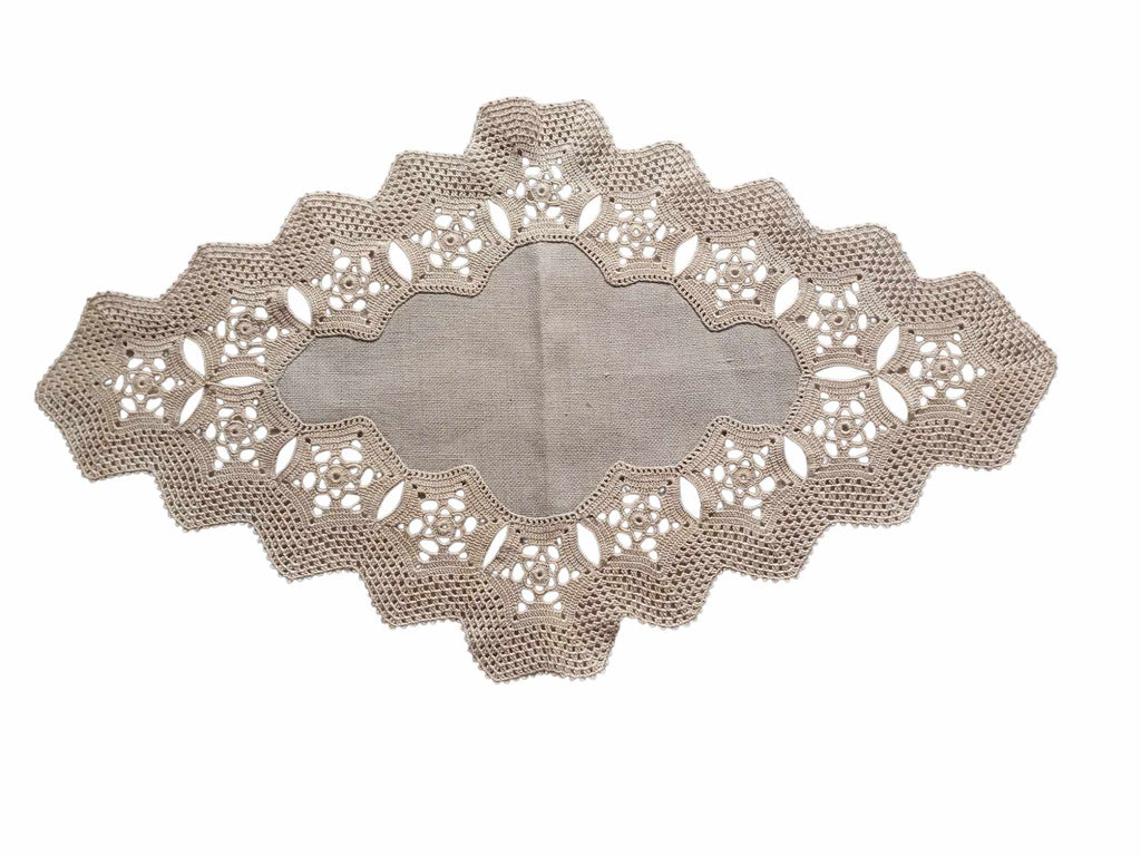 Vintage Hand-Crocheted Linen Doily – Diamond-shaped Table Doily with Wide Ecru Lace Border