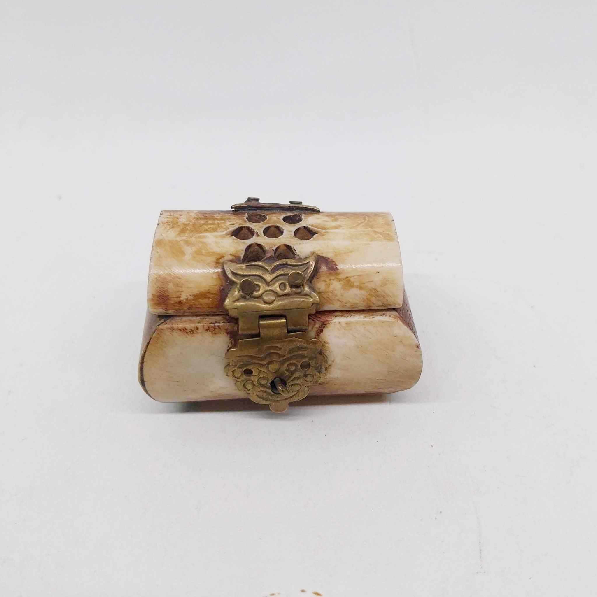 Vintage Natural Bone Jewelry Box with Brass Clasp