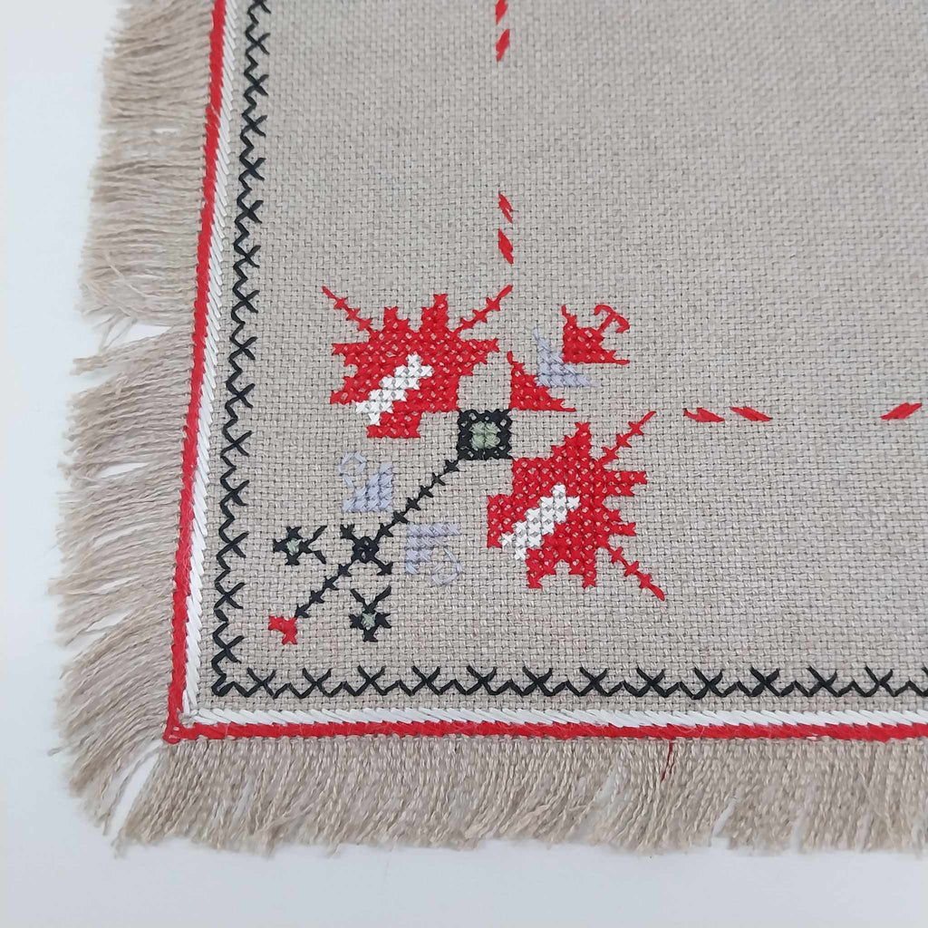 Vintage Hand-Embroidered Linen Doily – Folk Cross-Stitch, 33 cm