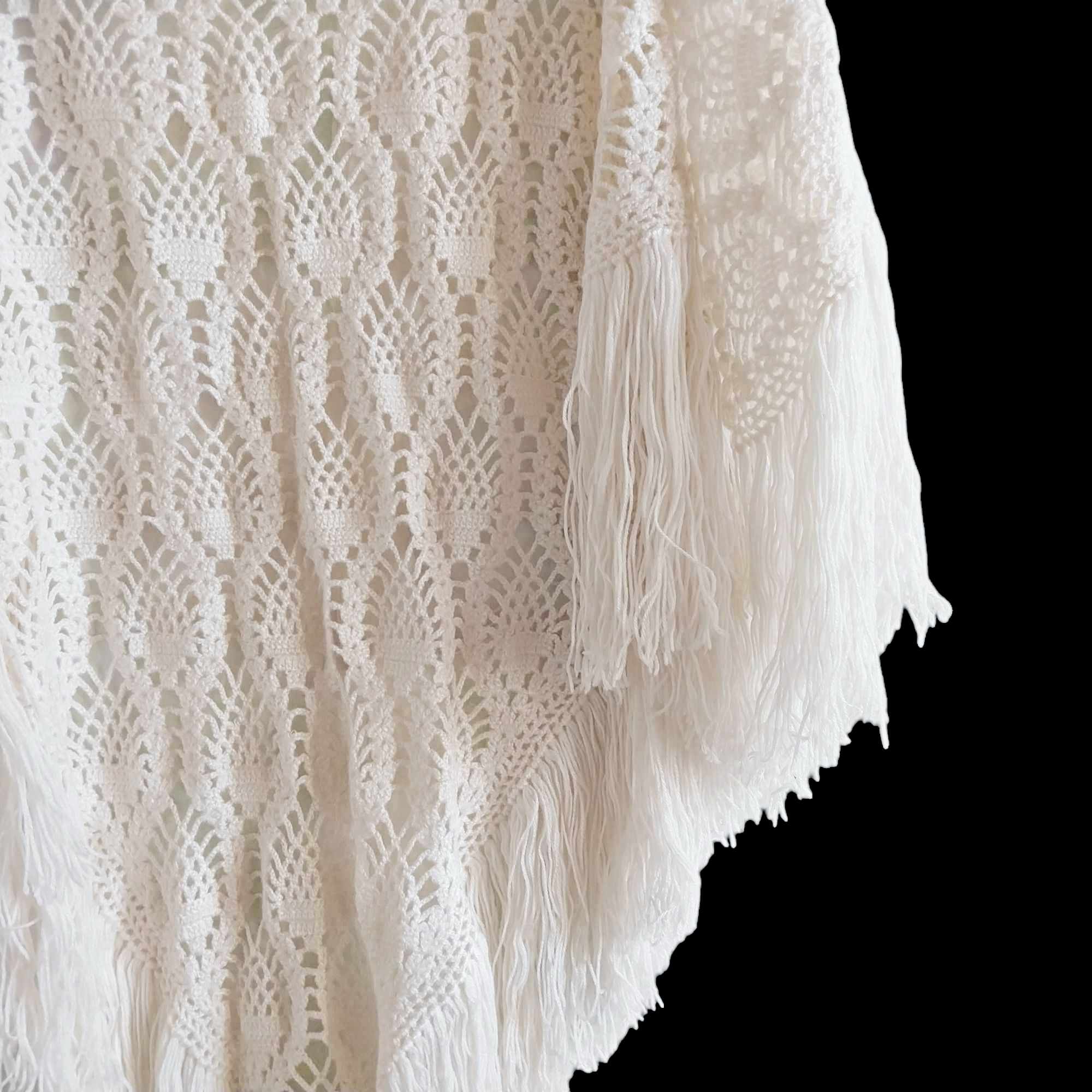 Vintage 1970s Handmade Crochet Shawl — White with long Fringe