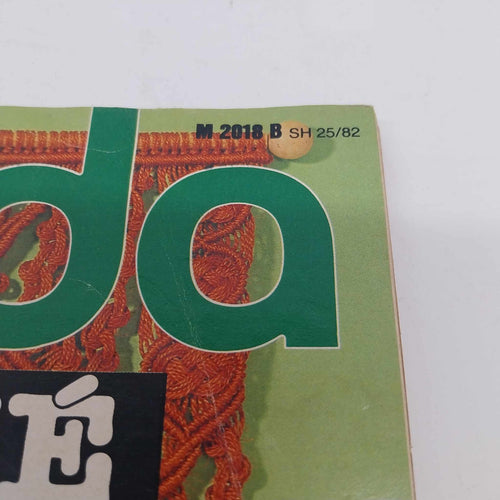 Burda Macramé – Vintage Craft Magazine 1982 (French Edition, E 627)