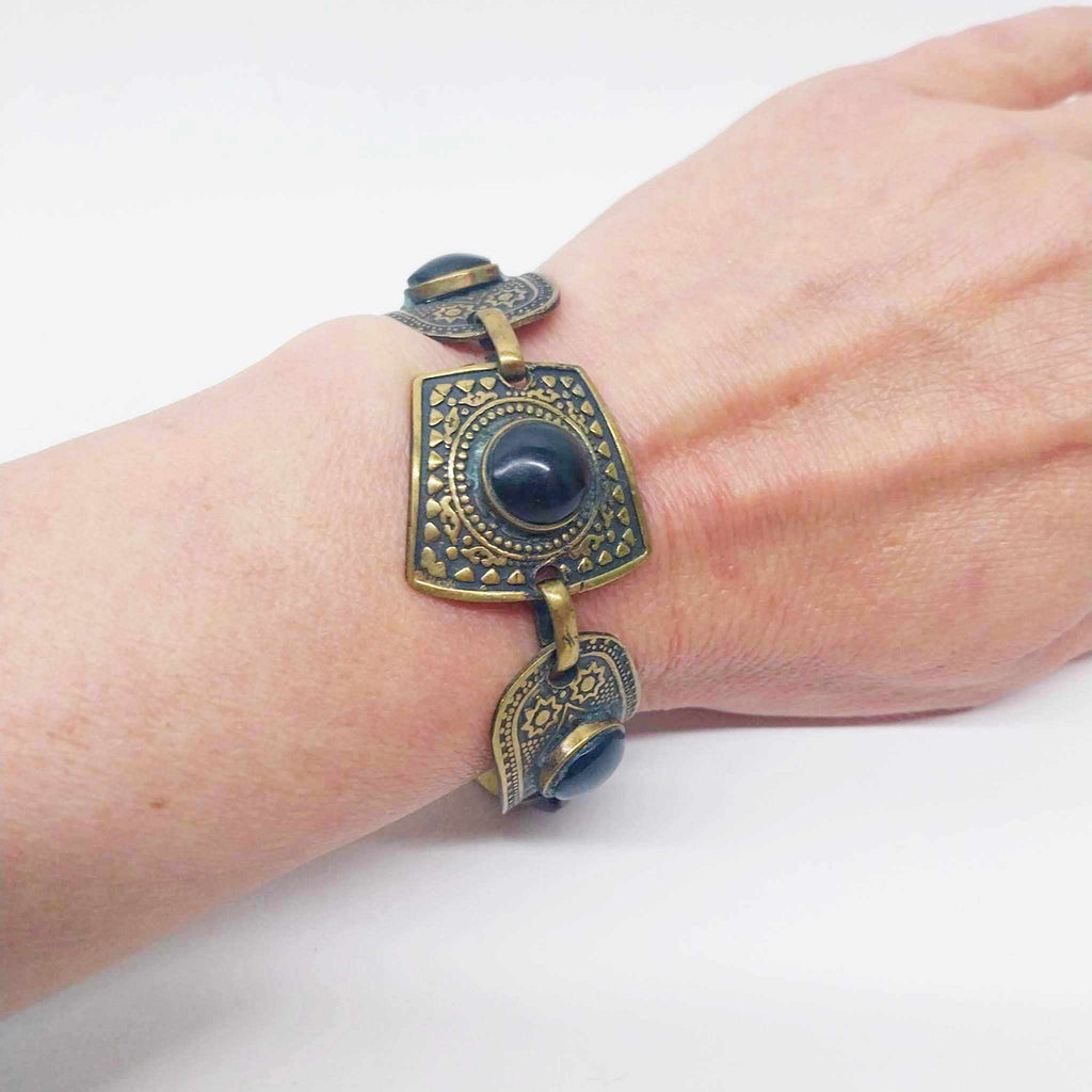 Vintage Brass Link Bracelet – Oriental Engraving & Black Cabochon Stones