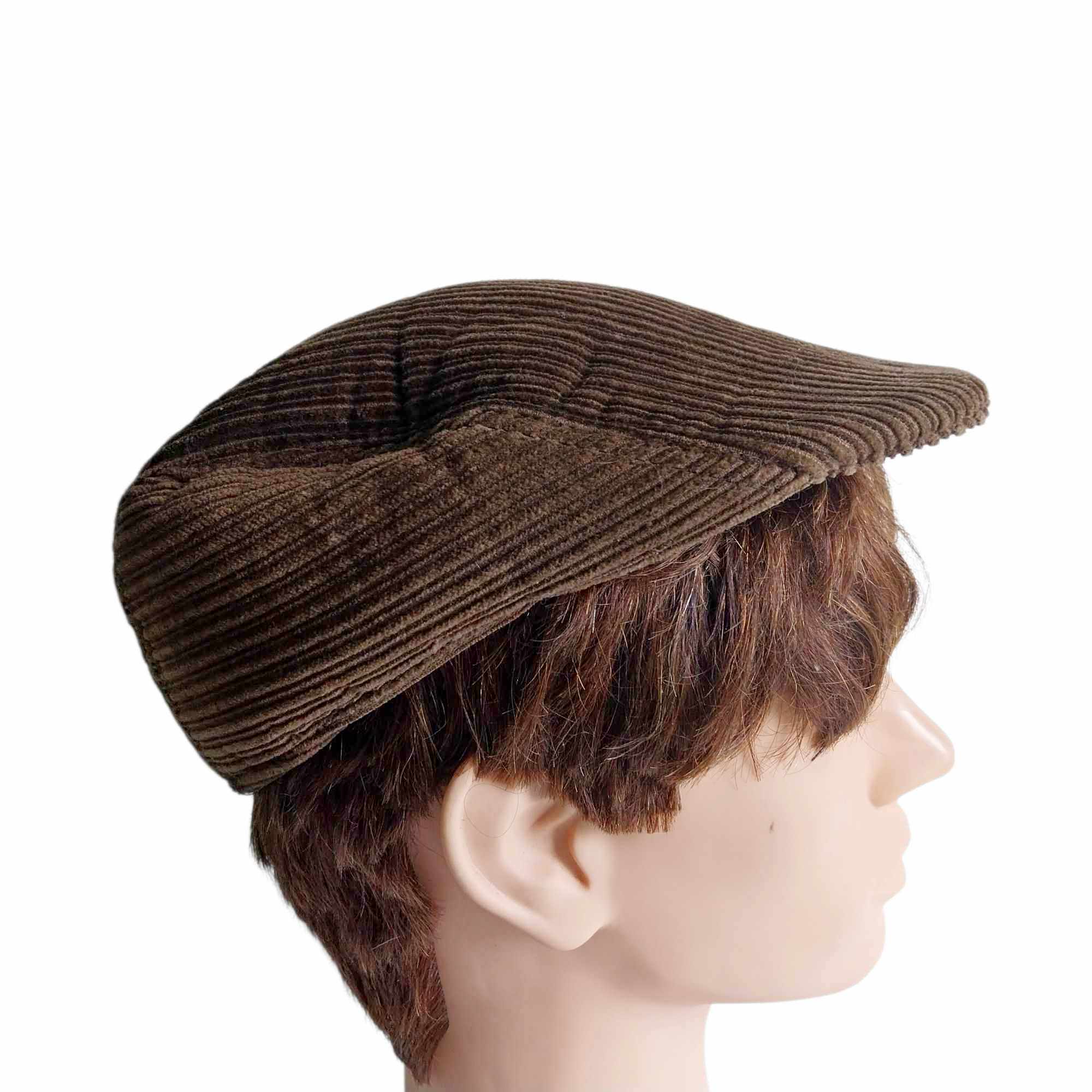 Vintage Men's wool and cashmere cap, from Poland, size 55, brown color