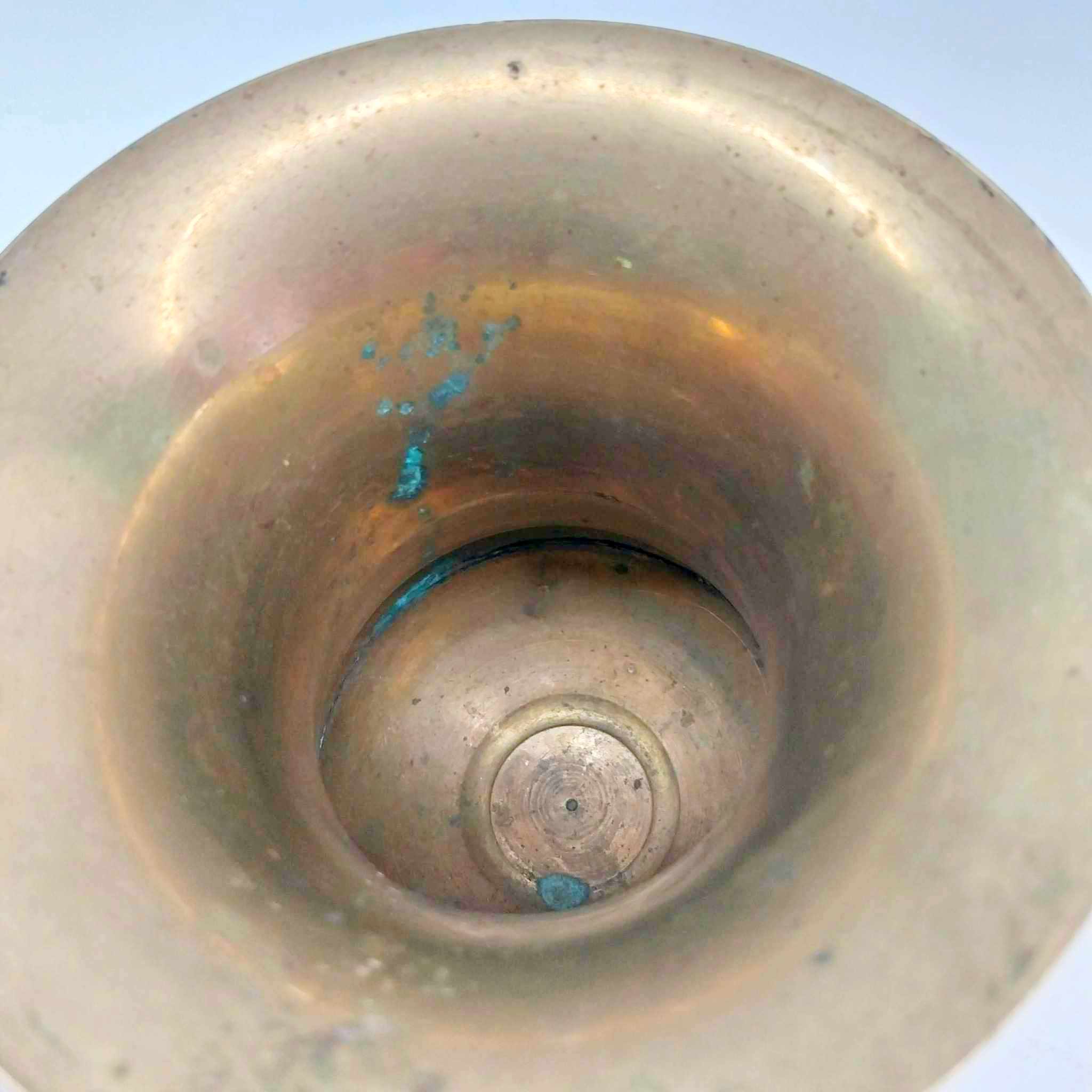 Antique Brass Vase — Ribbed Spiral Relief, Trumpet Neck