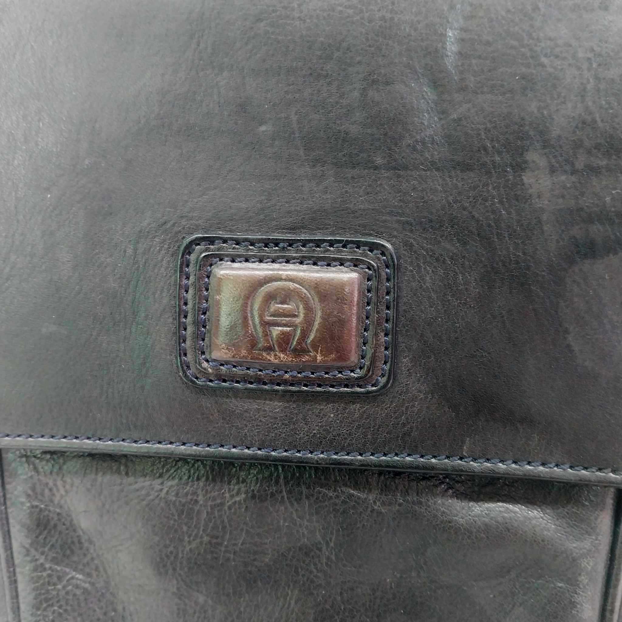 Vintage Etienne Aigner Black Leather Crossbody Bag