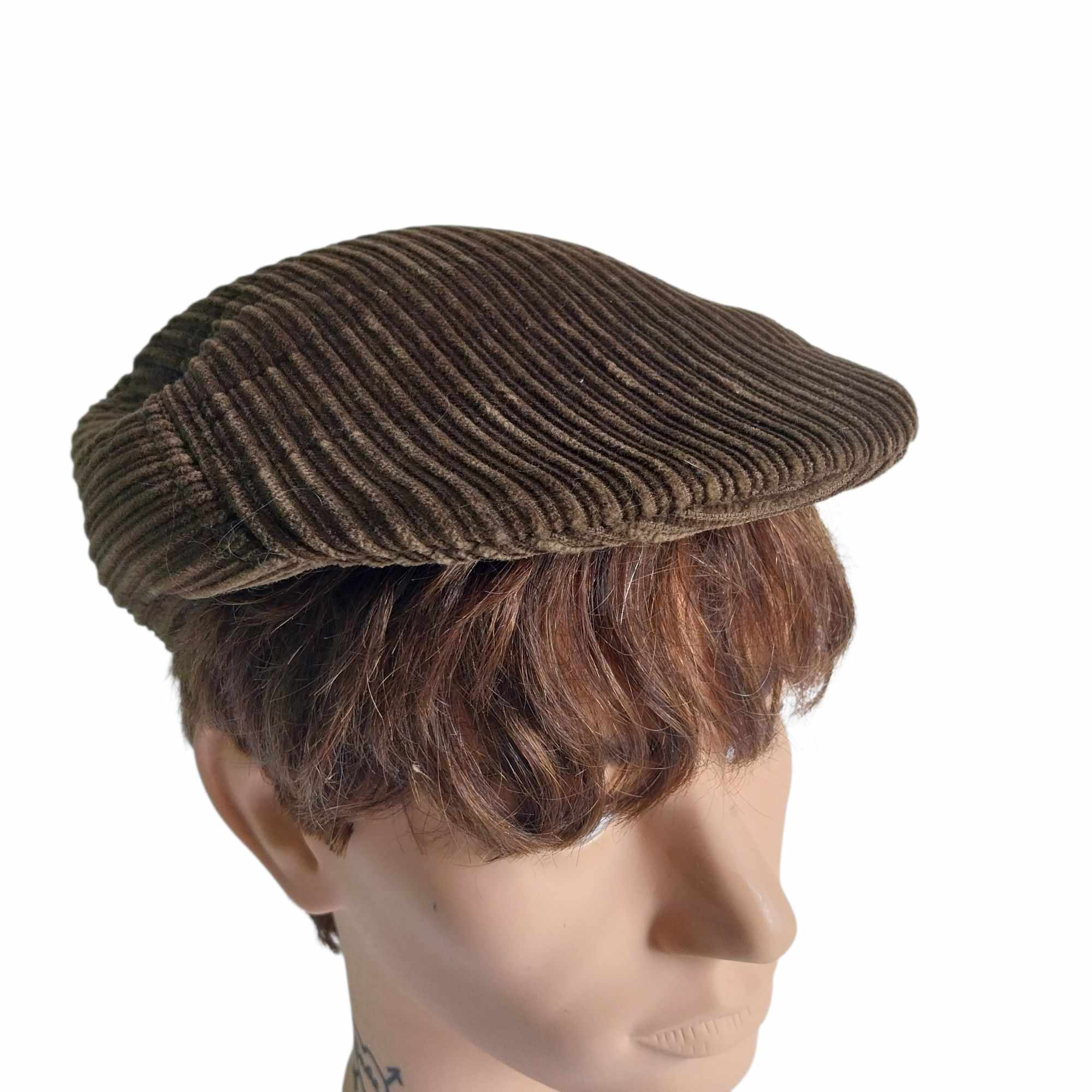 Vintage Men's wool and cashmere cap, from Poland, size 55, brown color