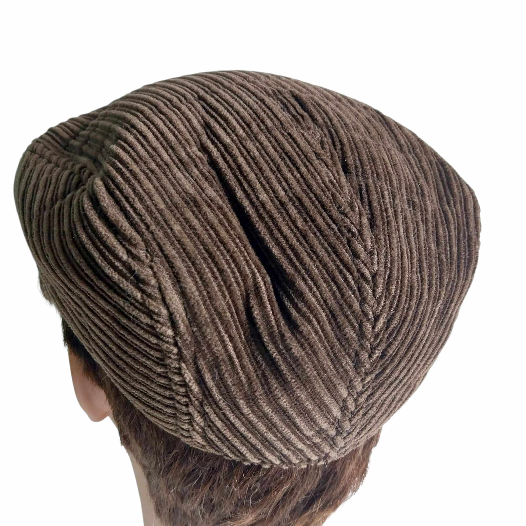 Vintage Men's wool and cashmere cap, from Poland, size 55, brown color