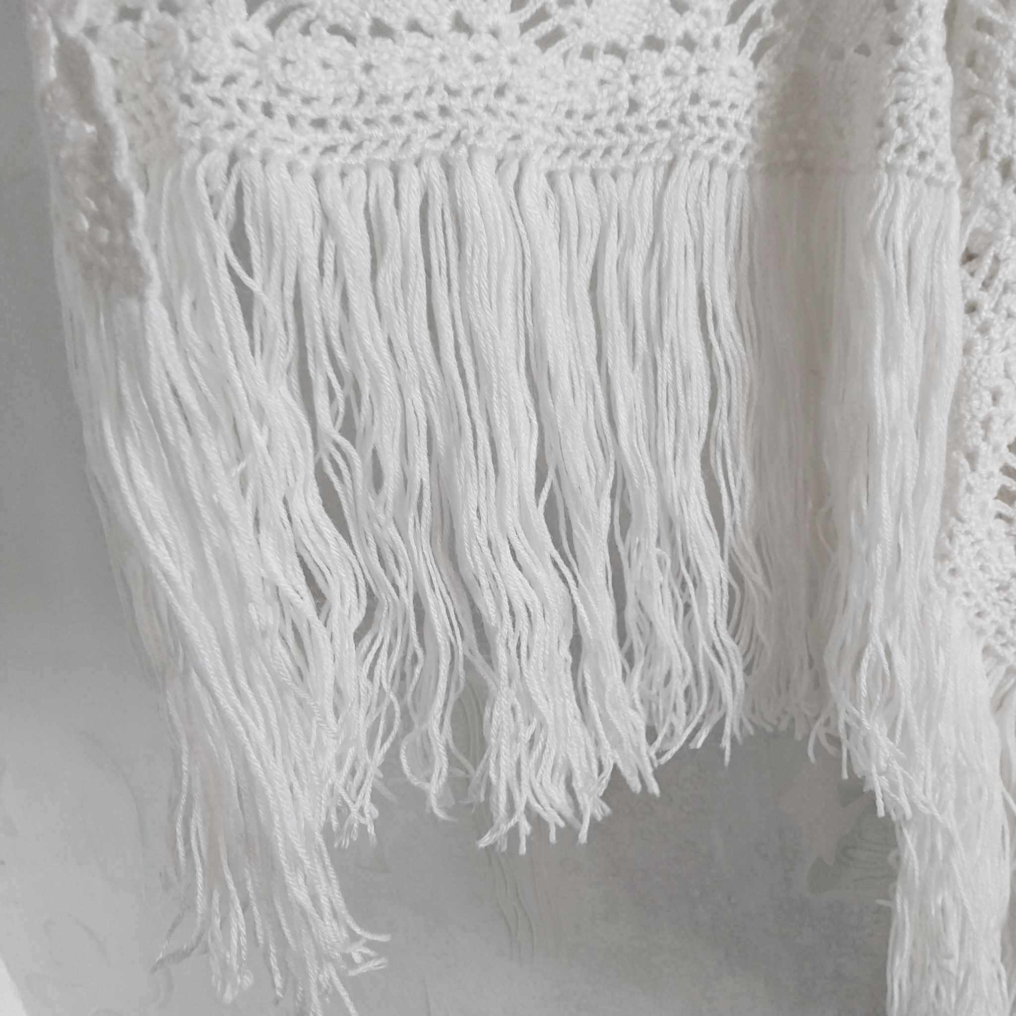 Vintage 1970s Handmade Crochet Shawl — White with long Fringe