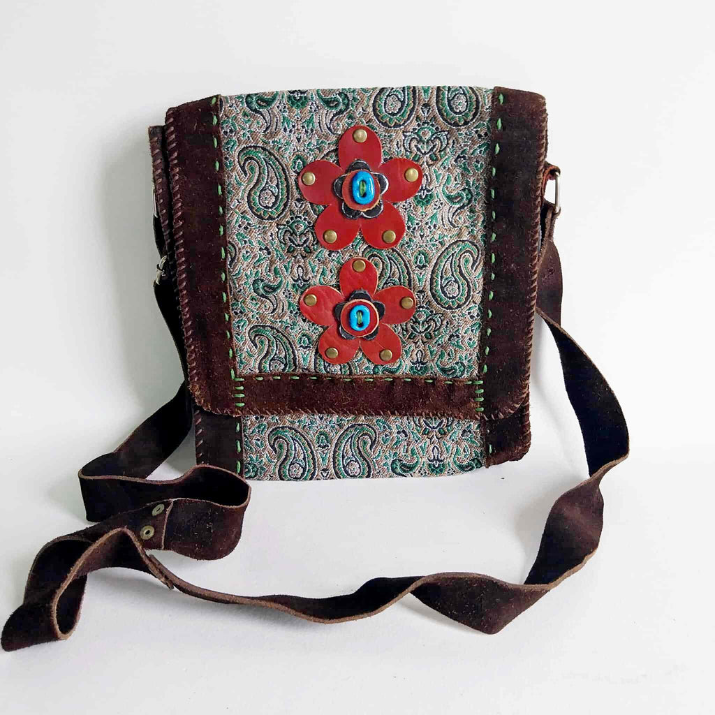 Vintage boho crossbody bag – front view with flower appliqués