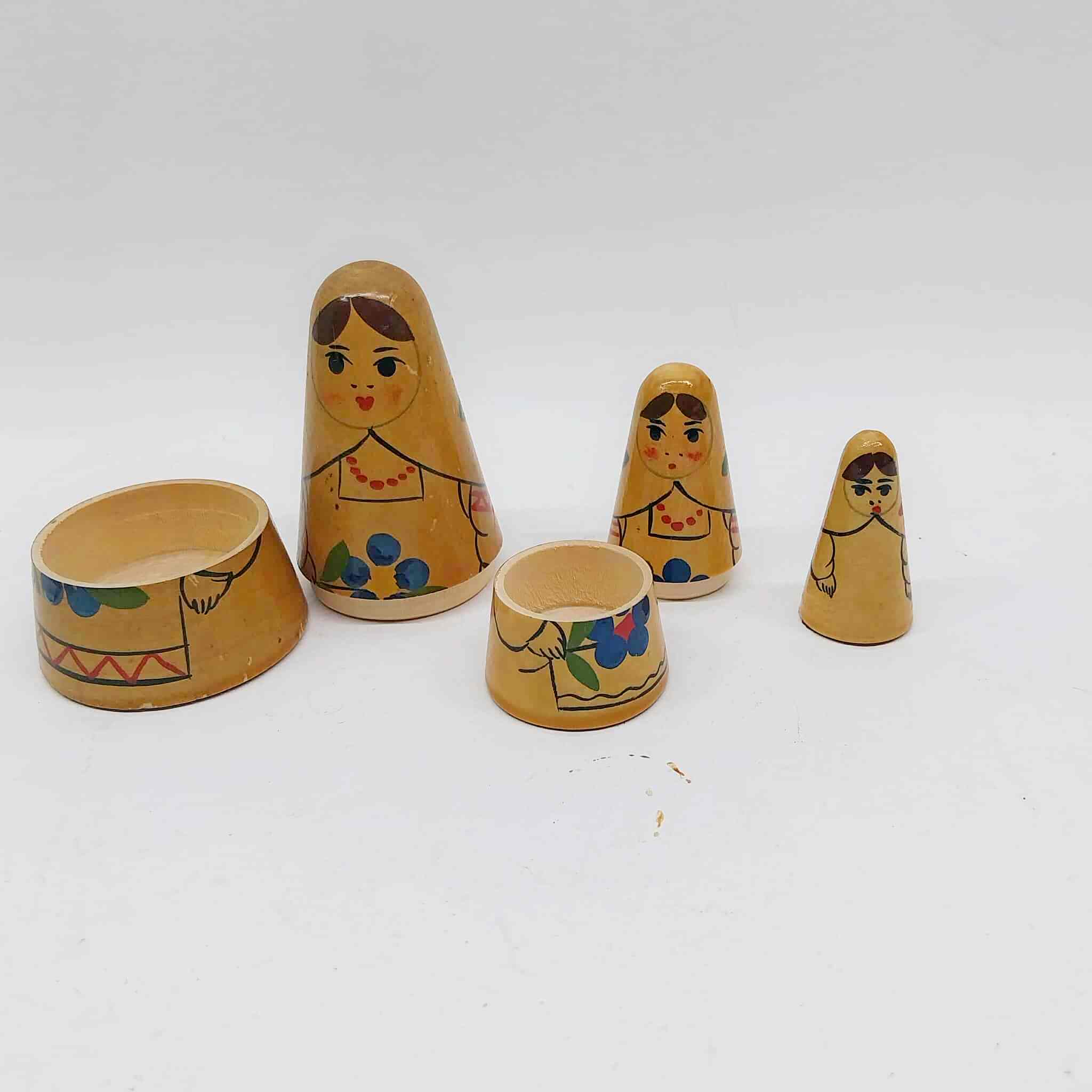 Vintage Russian Matryoshka Nesting Dolls — Set of 3 Conical Matryoshka Dolls