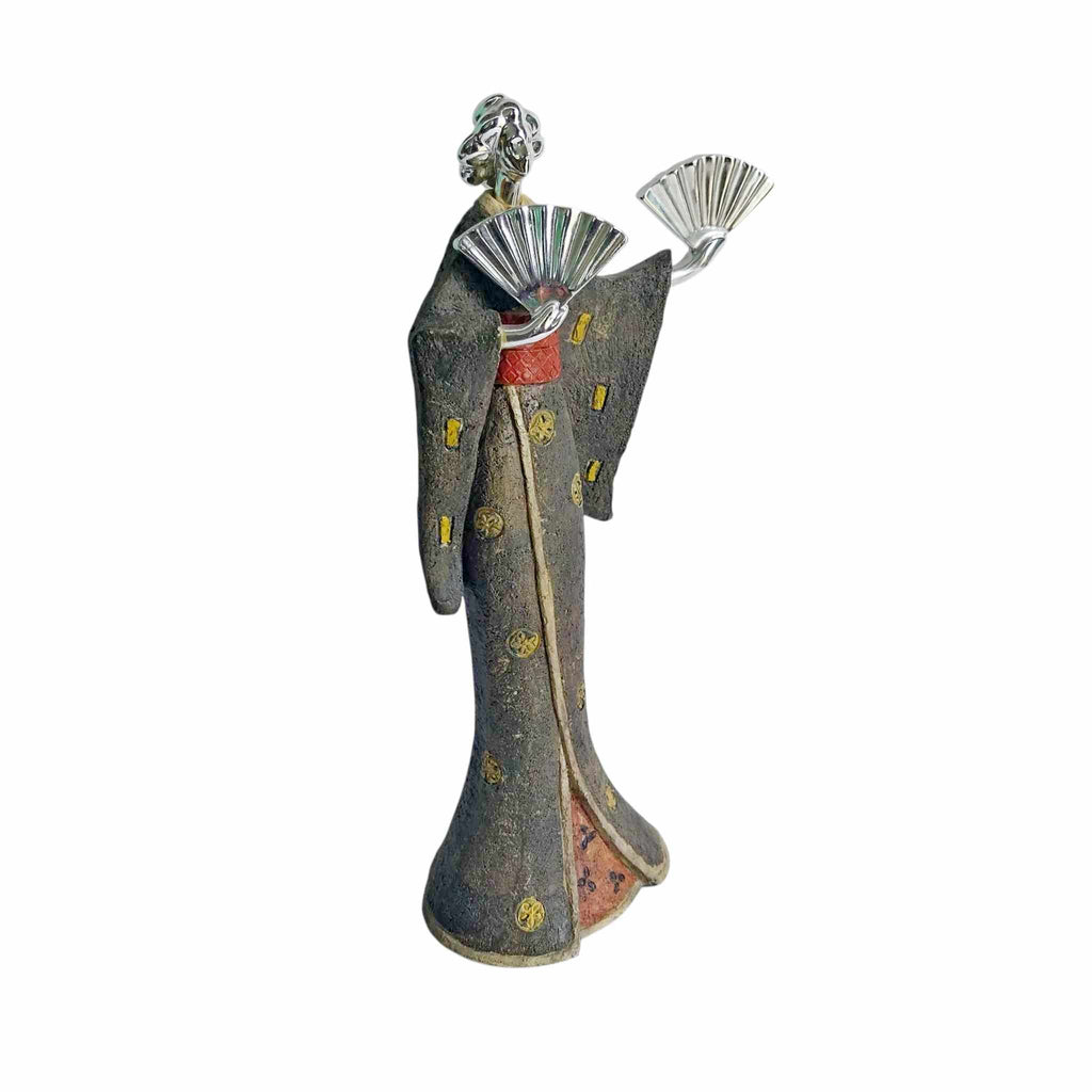 Vintage sculpture of a Japanese woman, resin Geisha figure