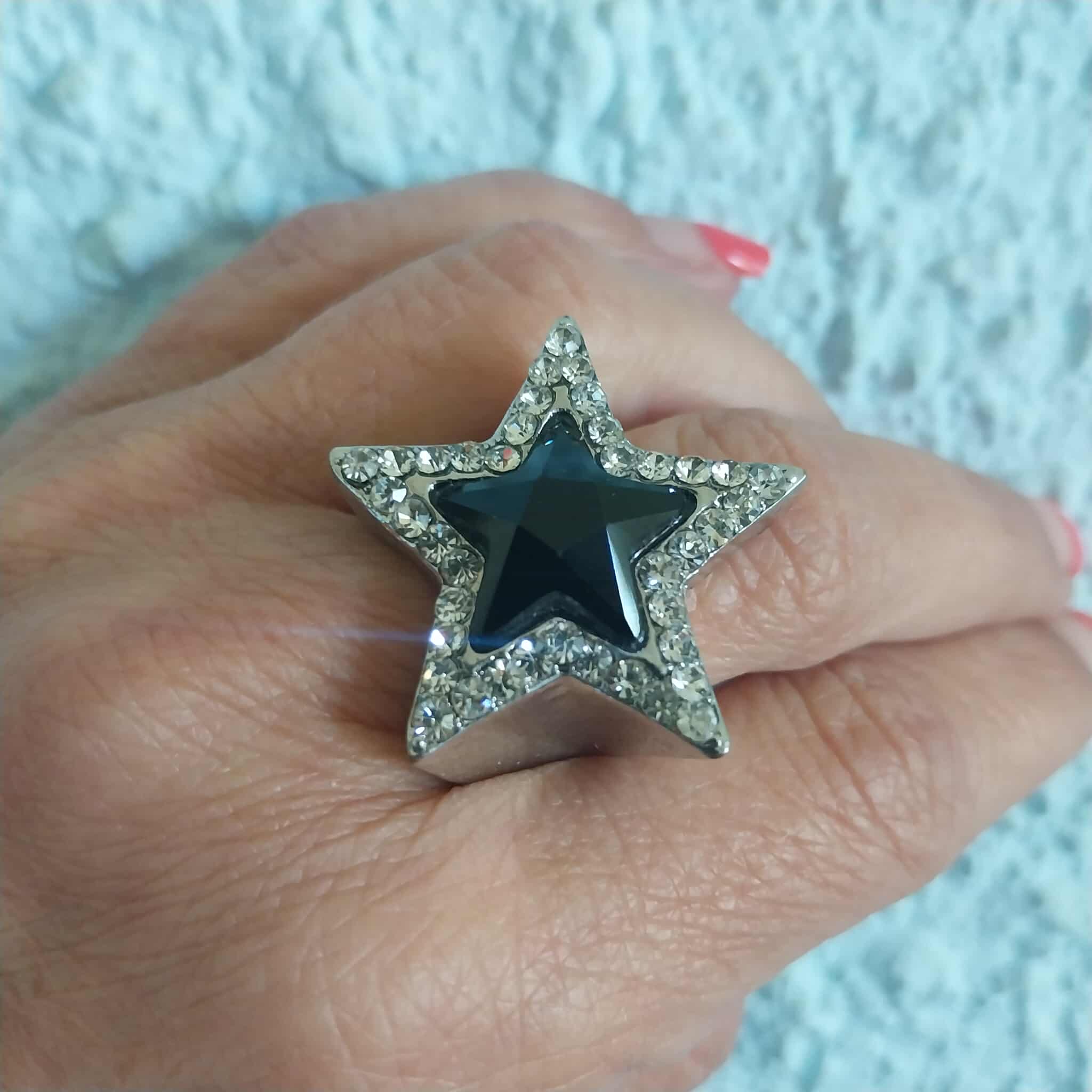 Vintage Star Ring with Black Stone and Crystal Rhinestones