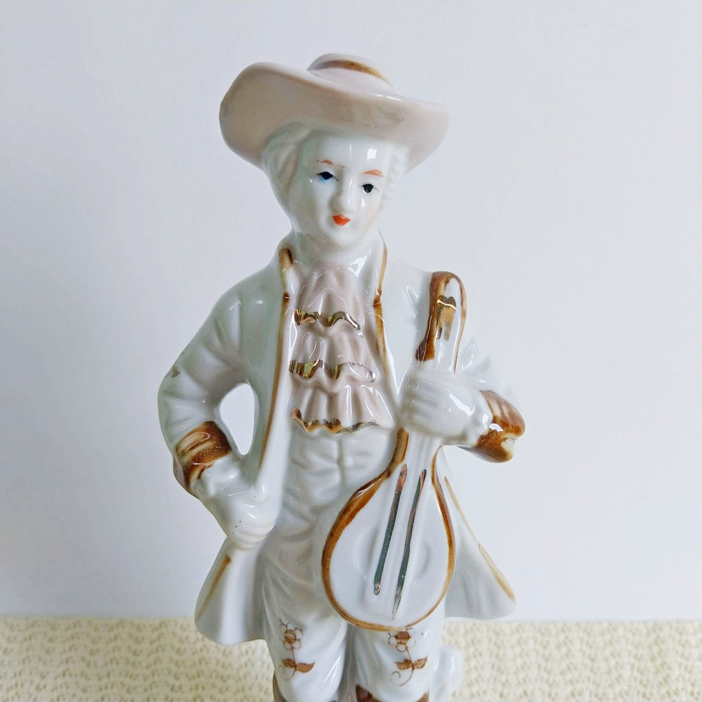 Vintage Porcelain Figurine — 18th Century Gentleman