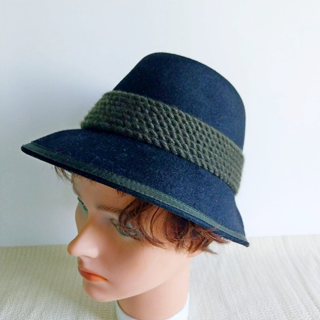 Vintage Ischler Hut Tyrolean Hat – Black Wool Felt, Size 55