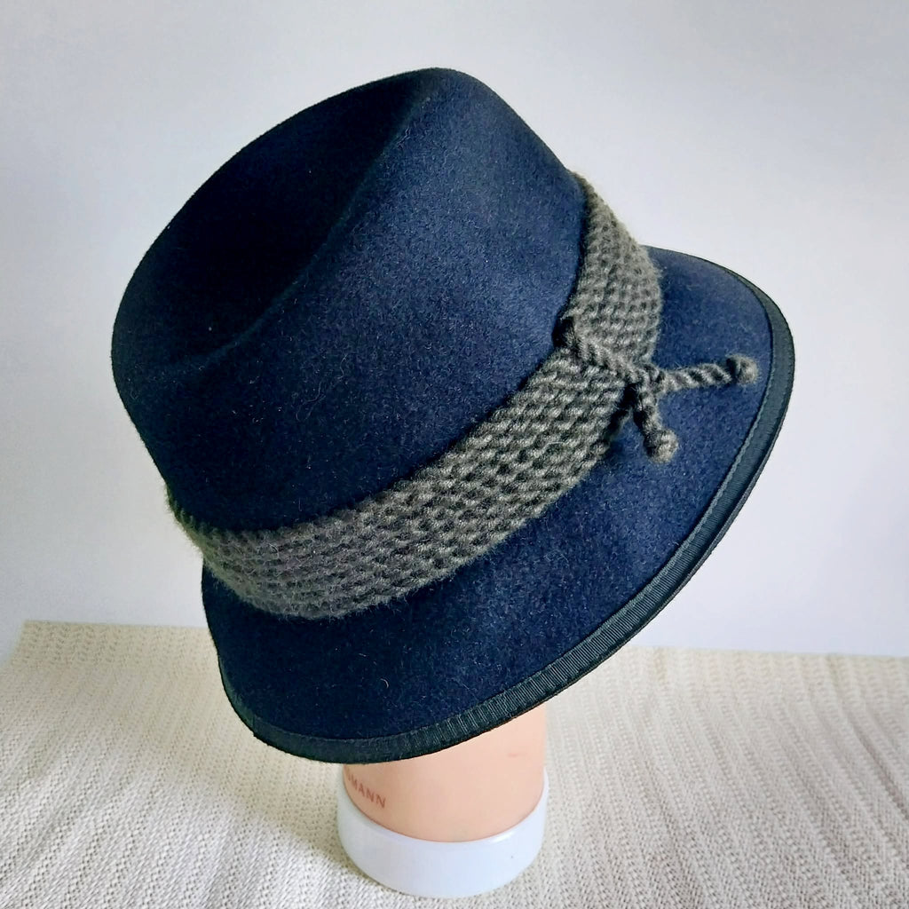 Vintage Ischler Hut Tyrolean Hat – Black Wool Felt, Size 55