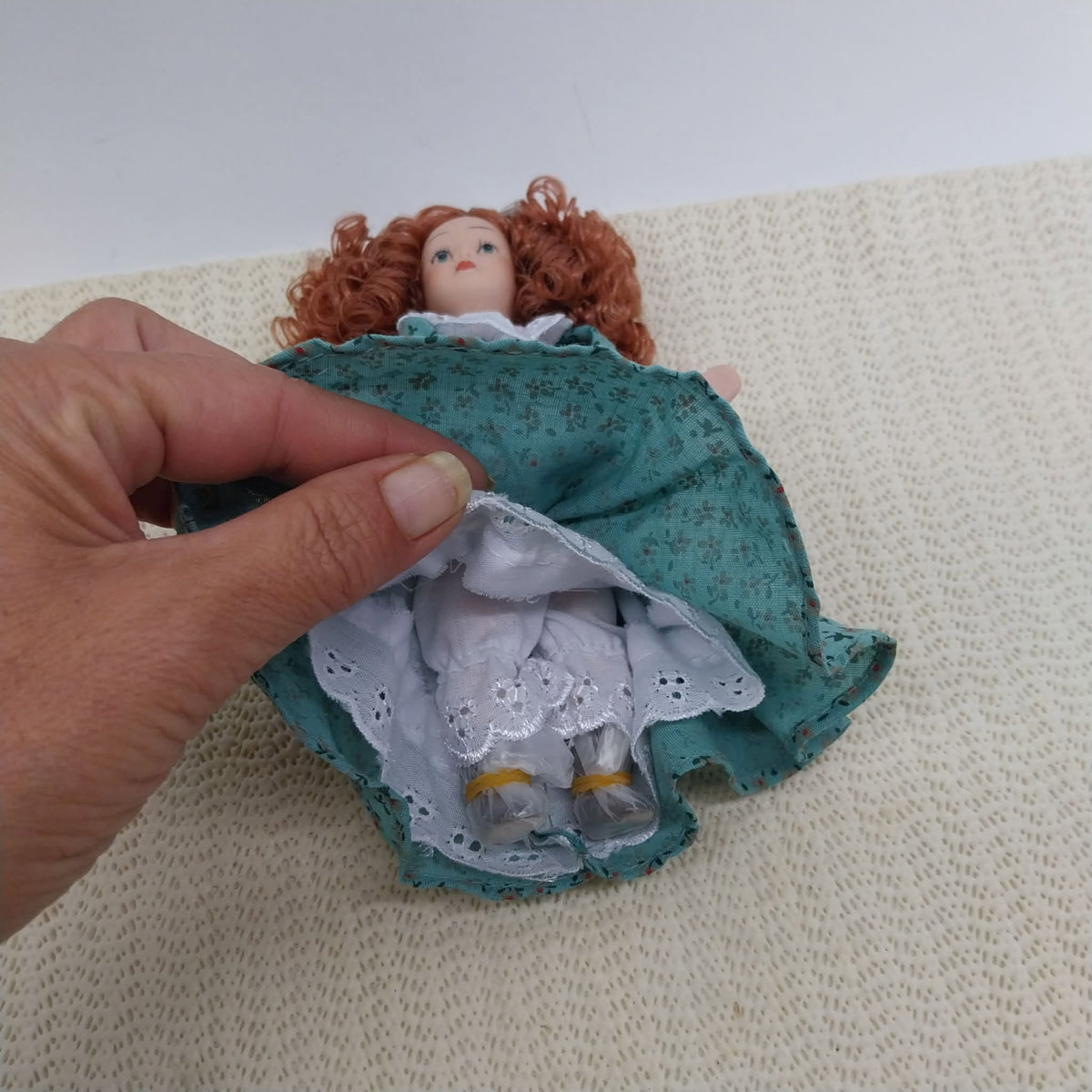 Vintage Italian Ceramic Doll, 15 cm – Collectible Small Figurine