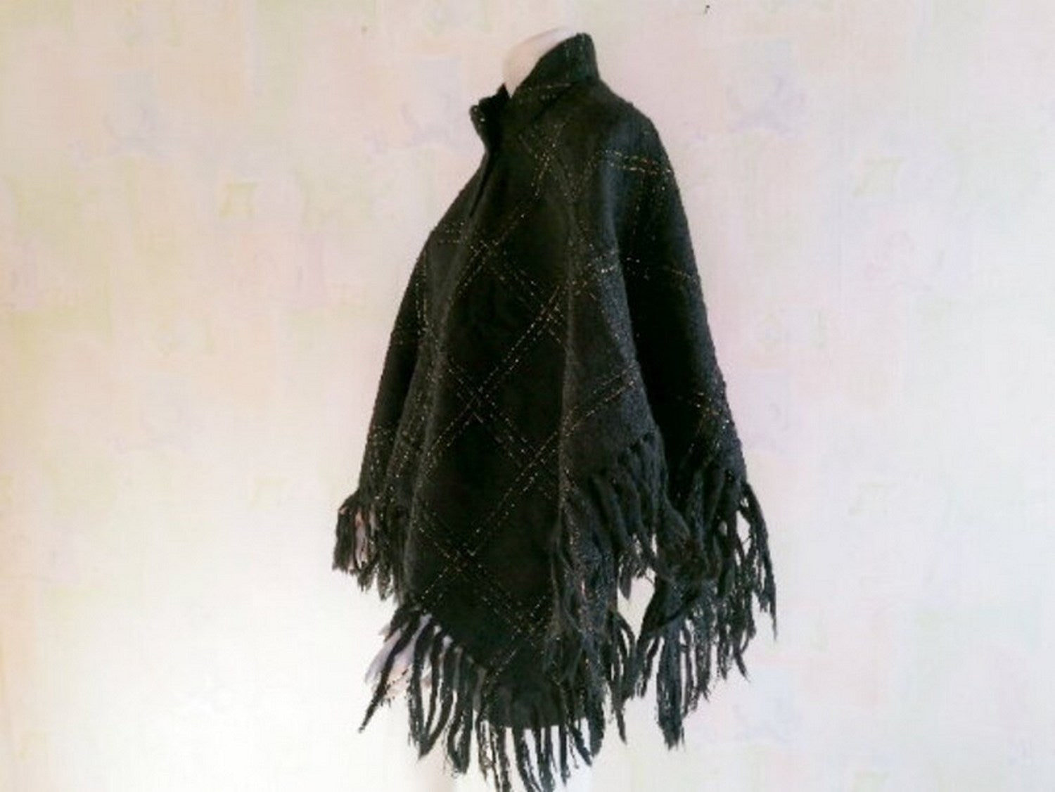 Arolan Kutomo Vintage Finnish Wool Poncho — Black with Gold Thread